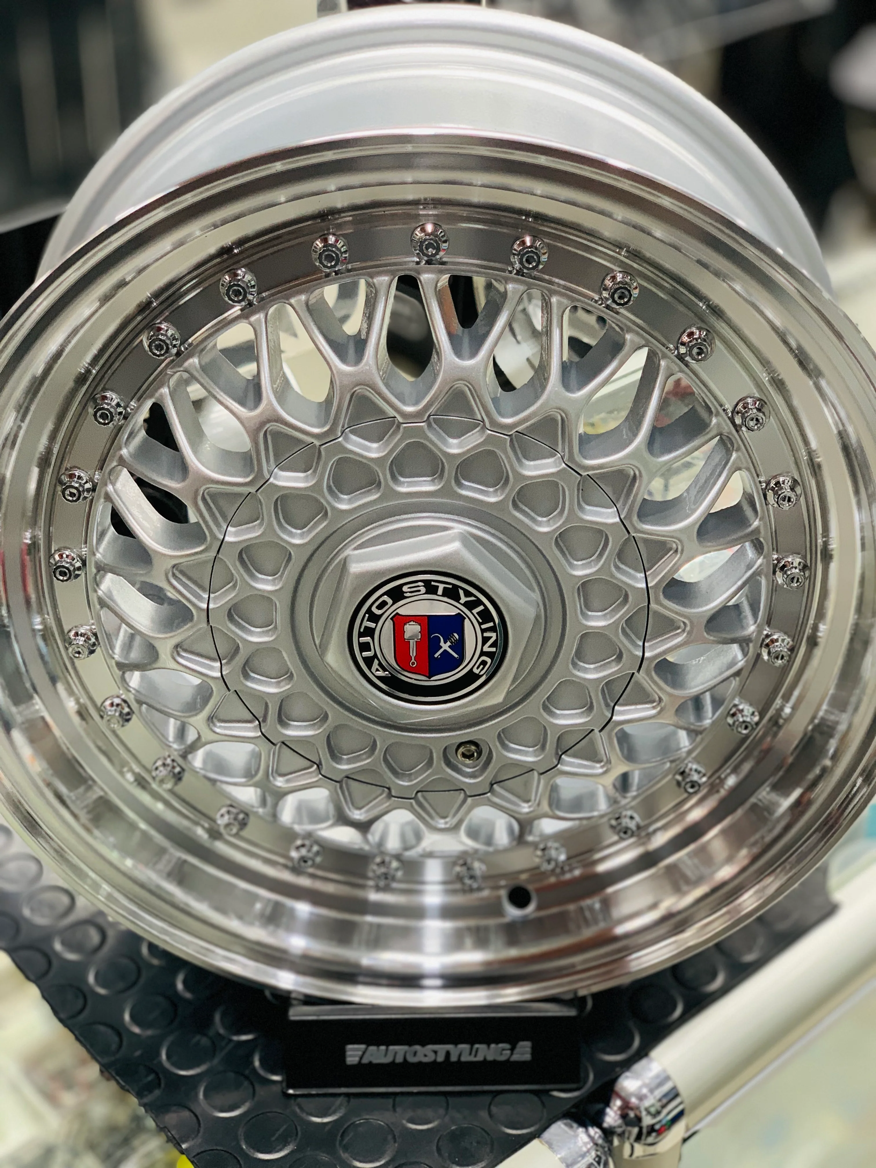 14 ” AS MESH BBS STYLE 4/100 4/108 & 4/114 wheels - Image 2