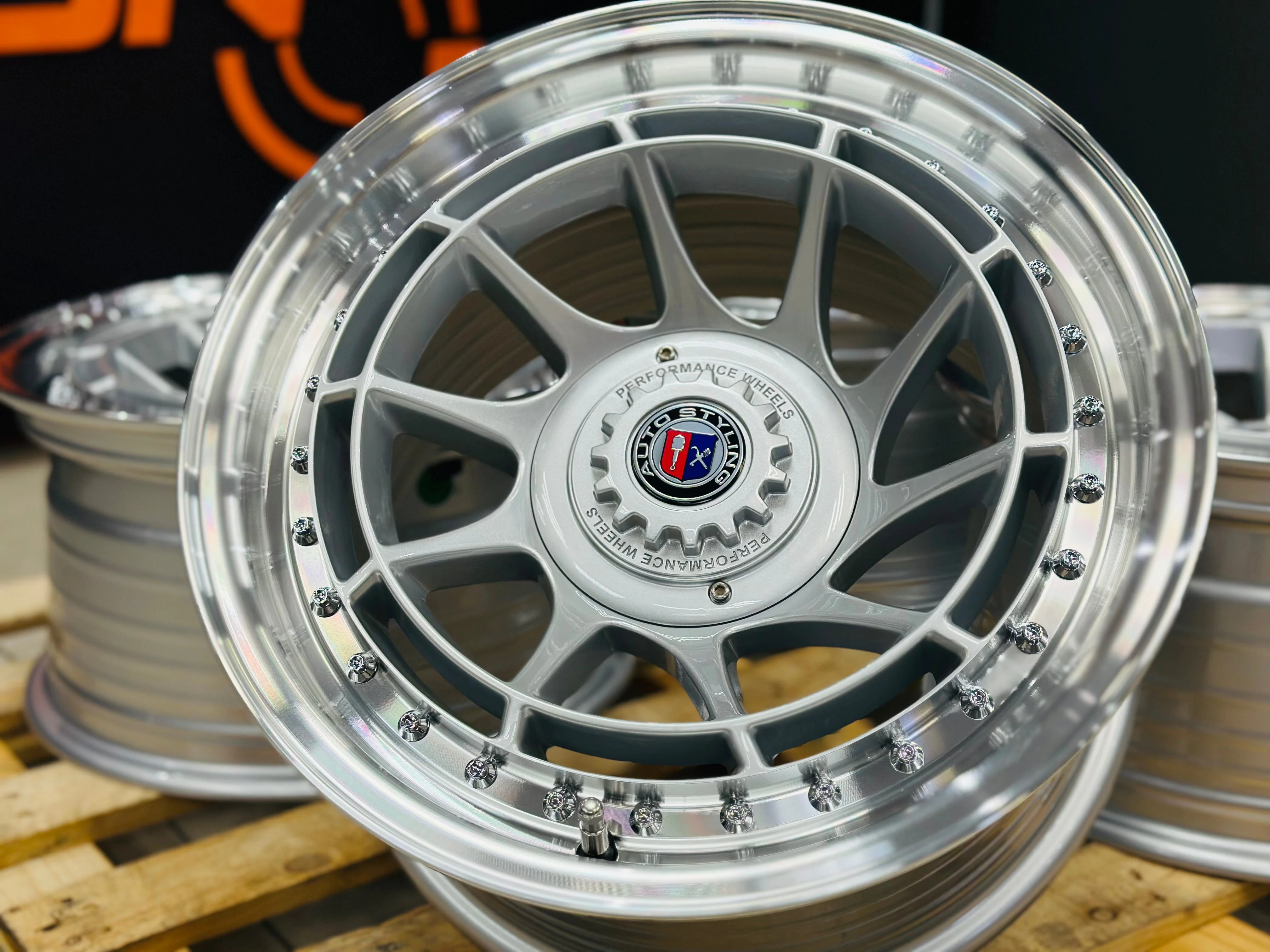 15” AS-7573 SILVER 4/100 4/108 wheels - Image 7