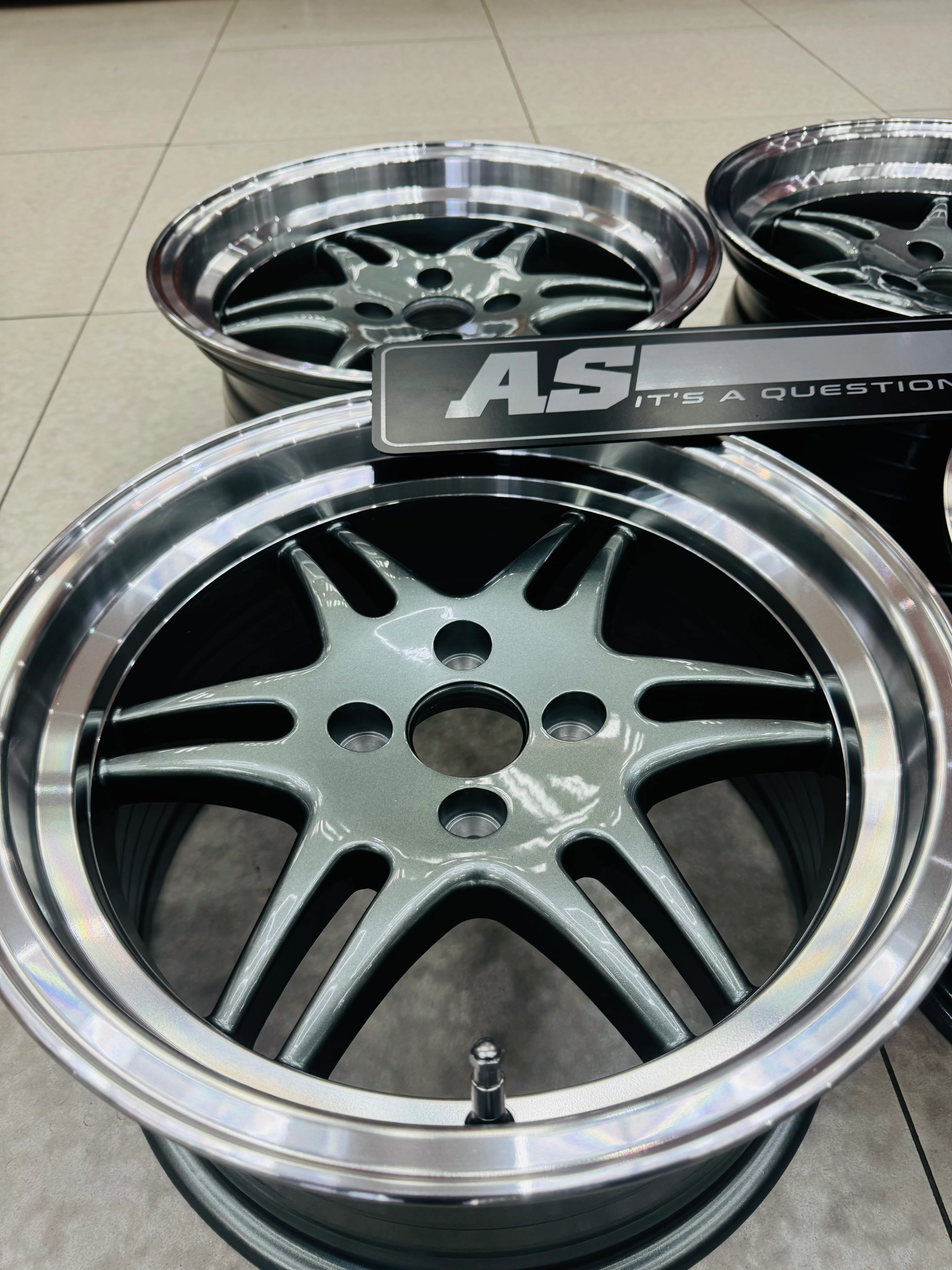 15” AS-RSI TWINSPOKES WITH DISH GUNMETAL - Image 5