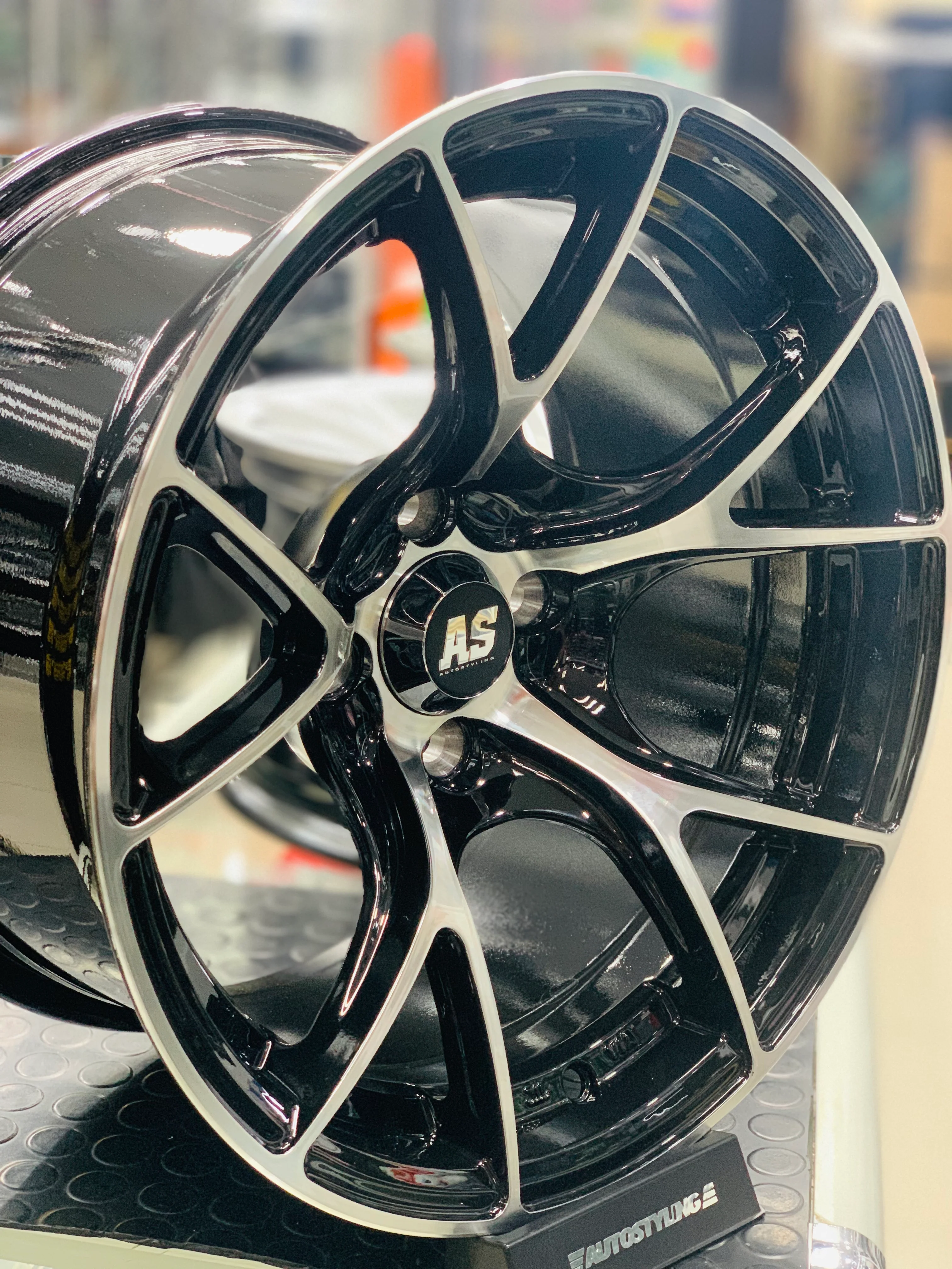 15” AS26 CONCAVE VX1 wheels - Image 21