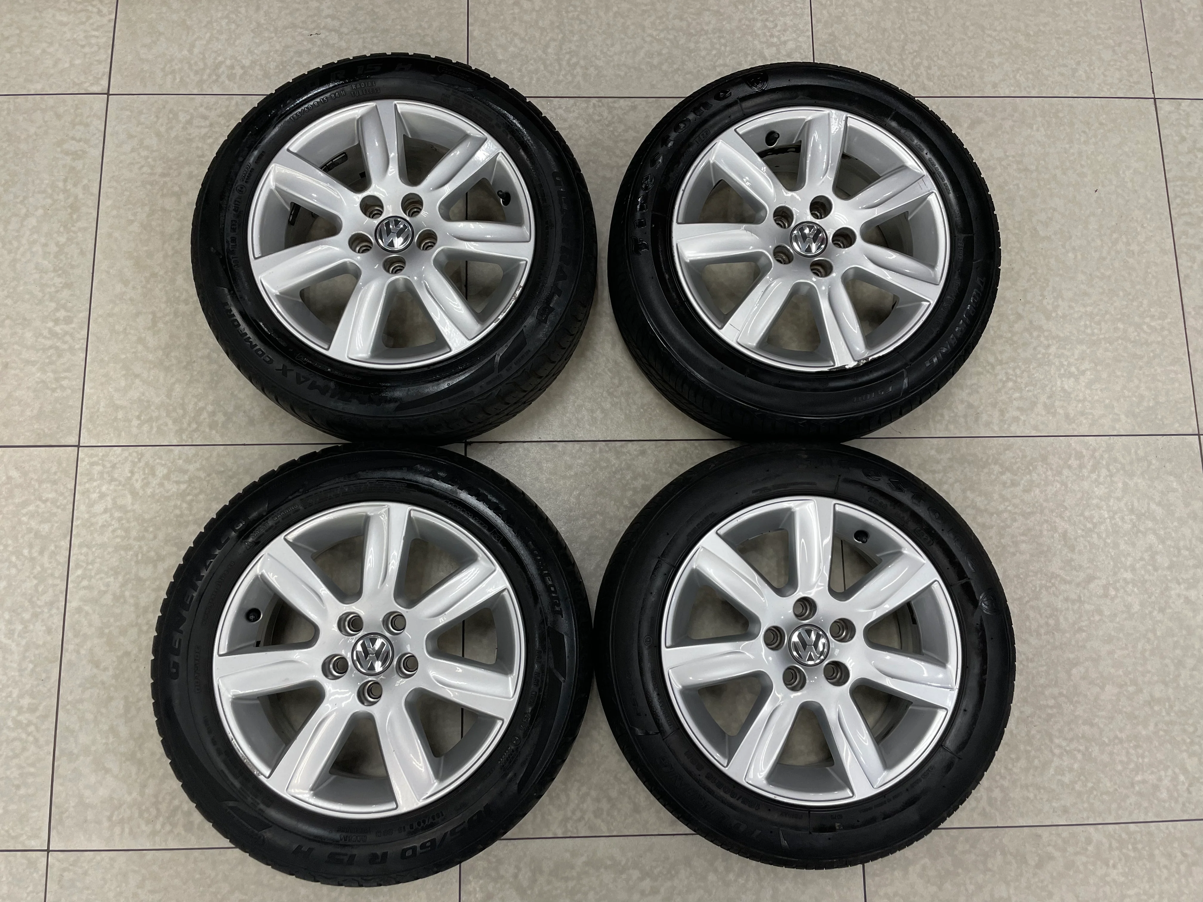 15” POLO 6r comfortline 5/100 pre owned mags & tyres - Image 4