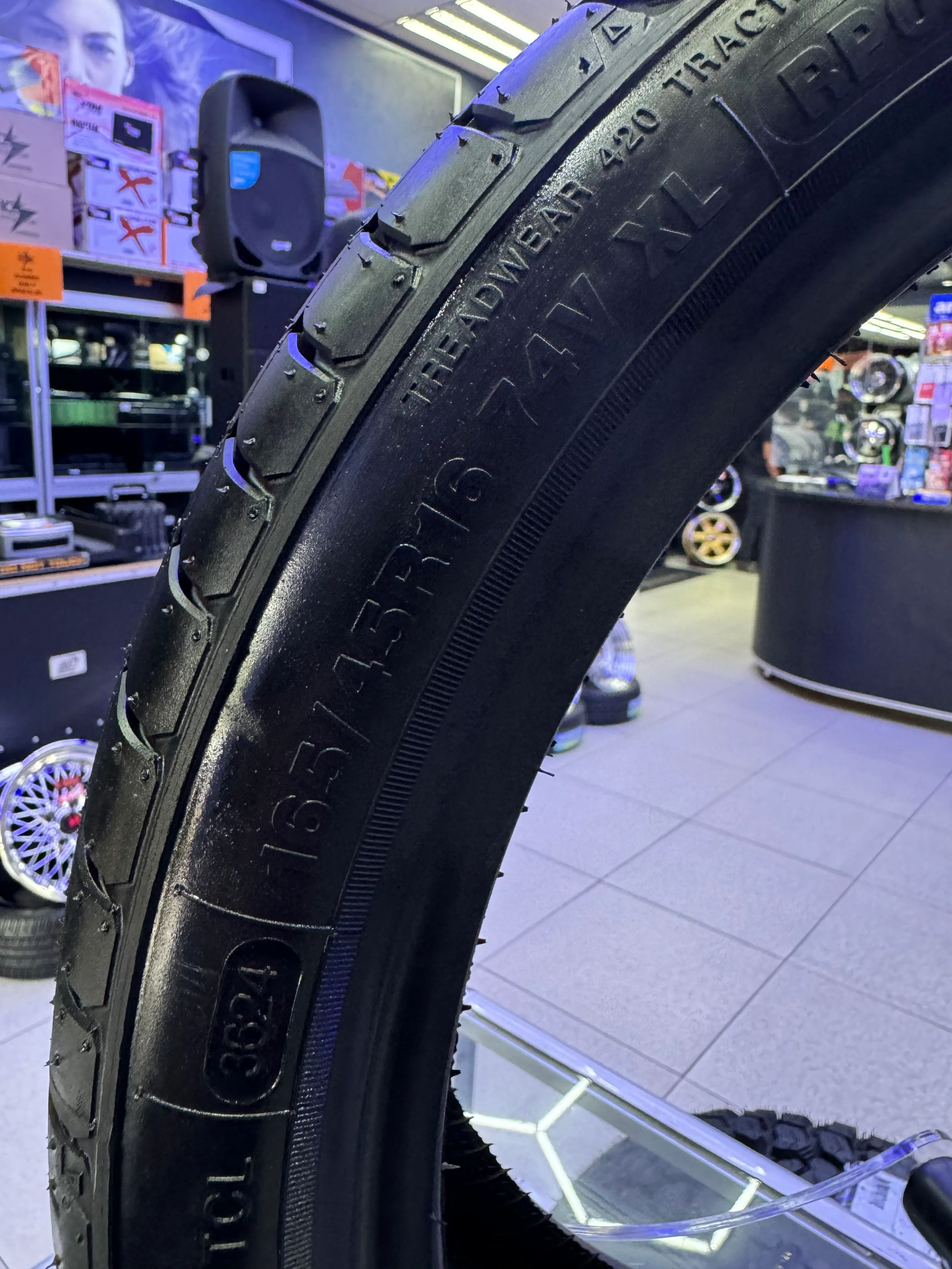 165/45/16 APTANY TYRES - Image 4