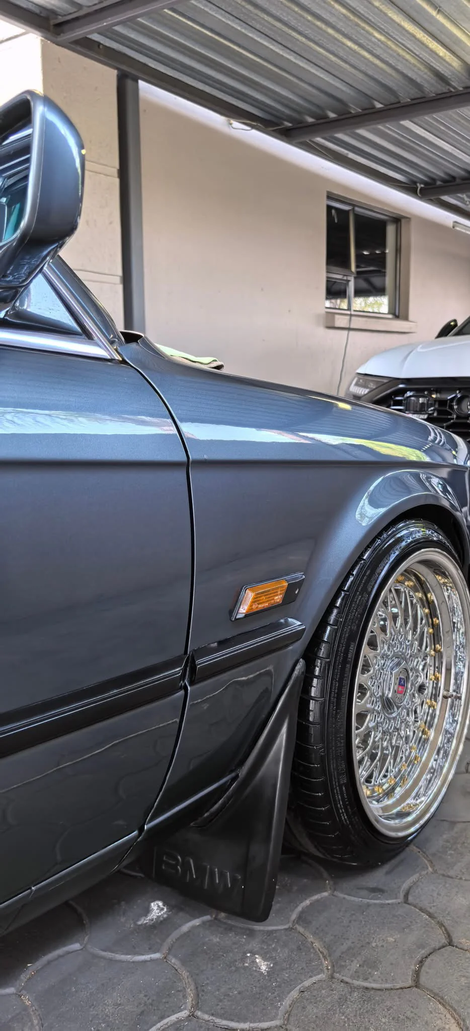 17” AS® Mesh chrome 4x100 & 5x100 10j rear GOLD STUDS - Image 82
