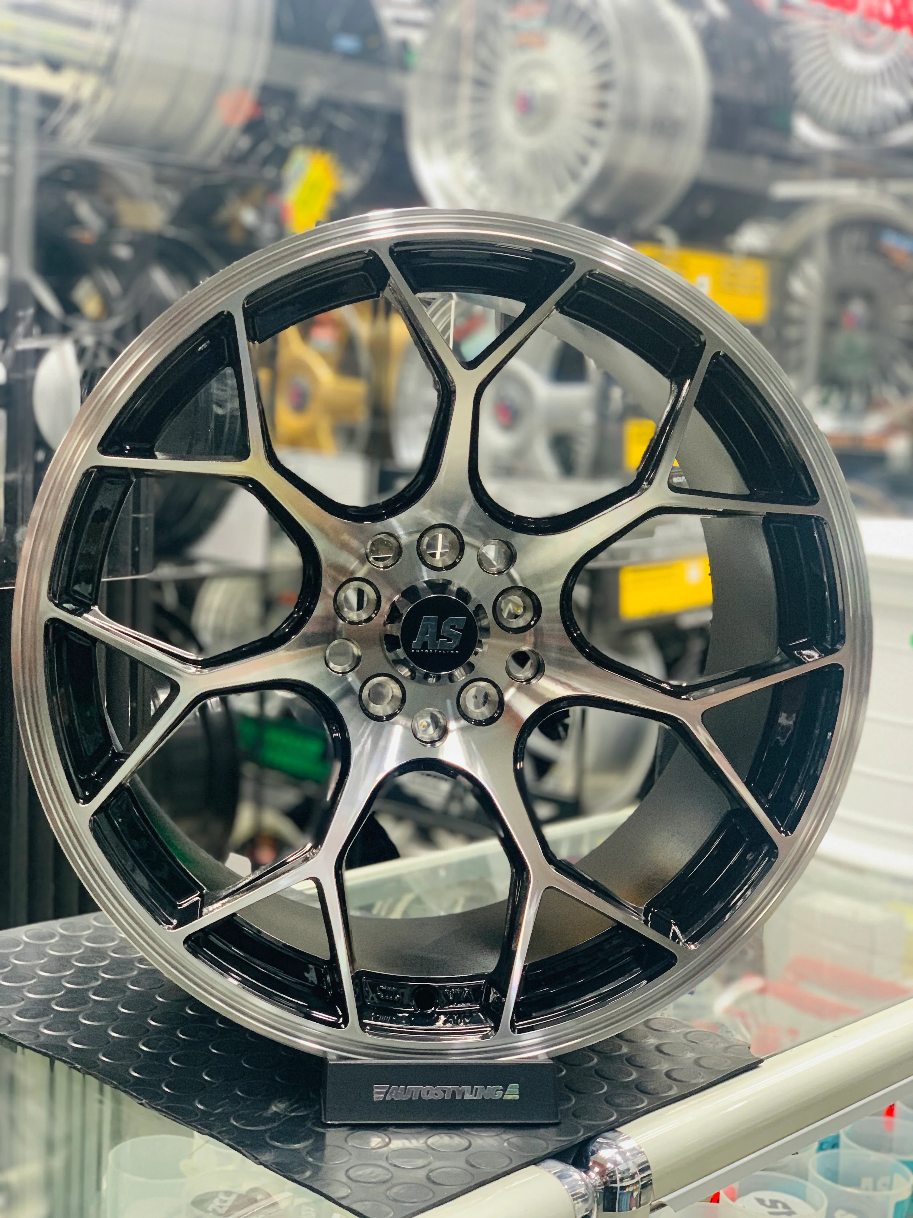 17” AS 28 XXR - Image 21