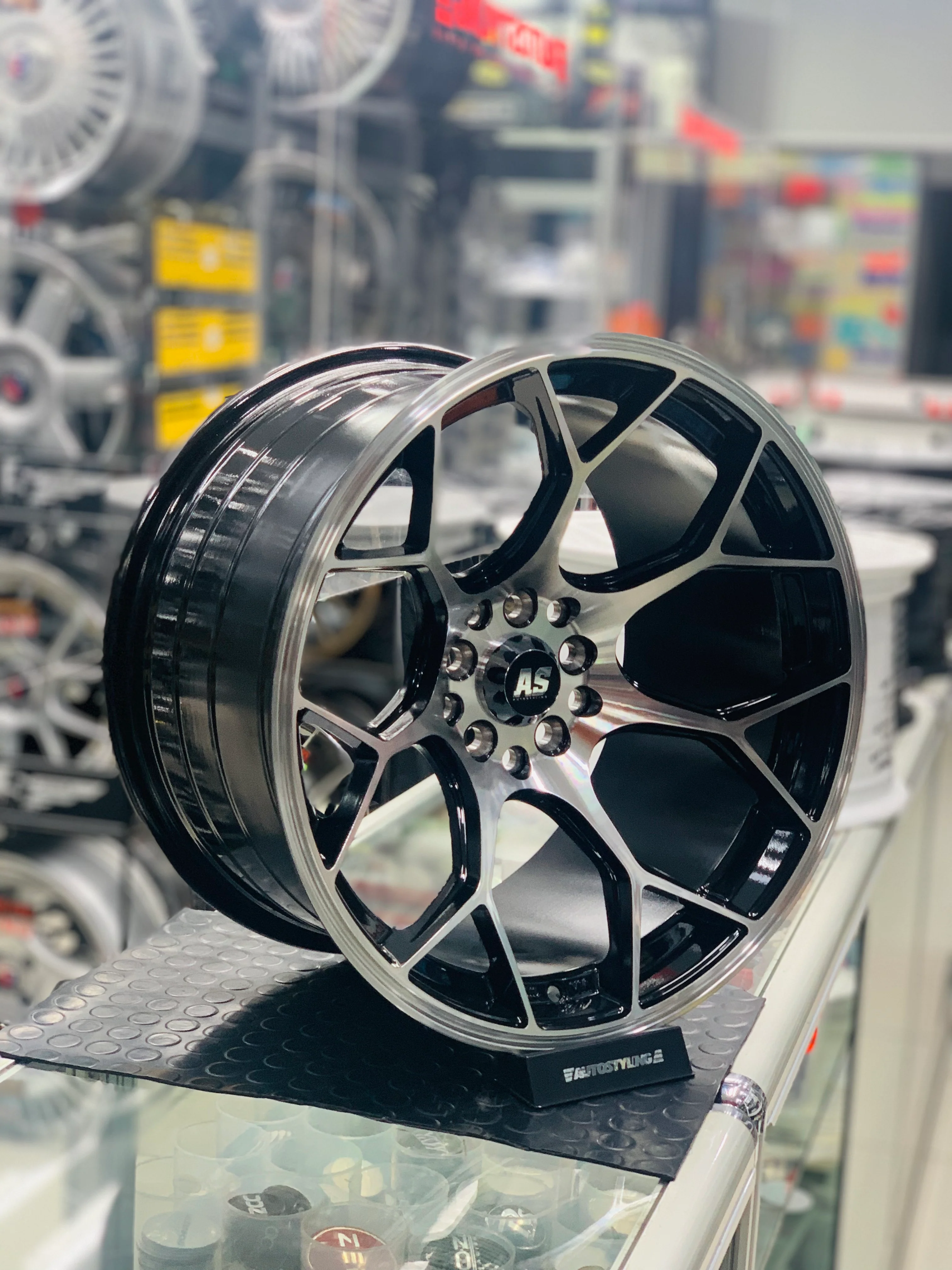 17” AS 28 XXR - Image 25