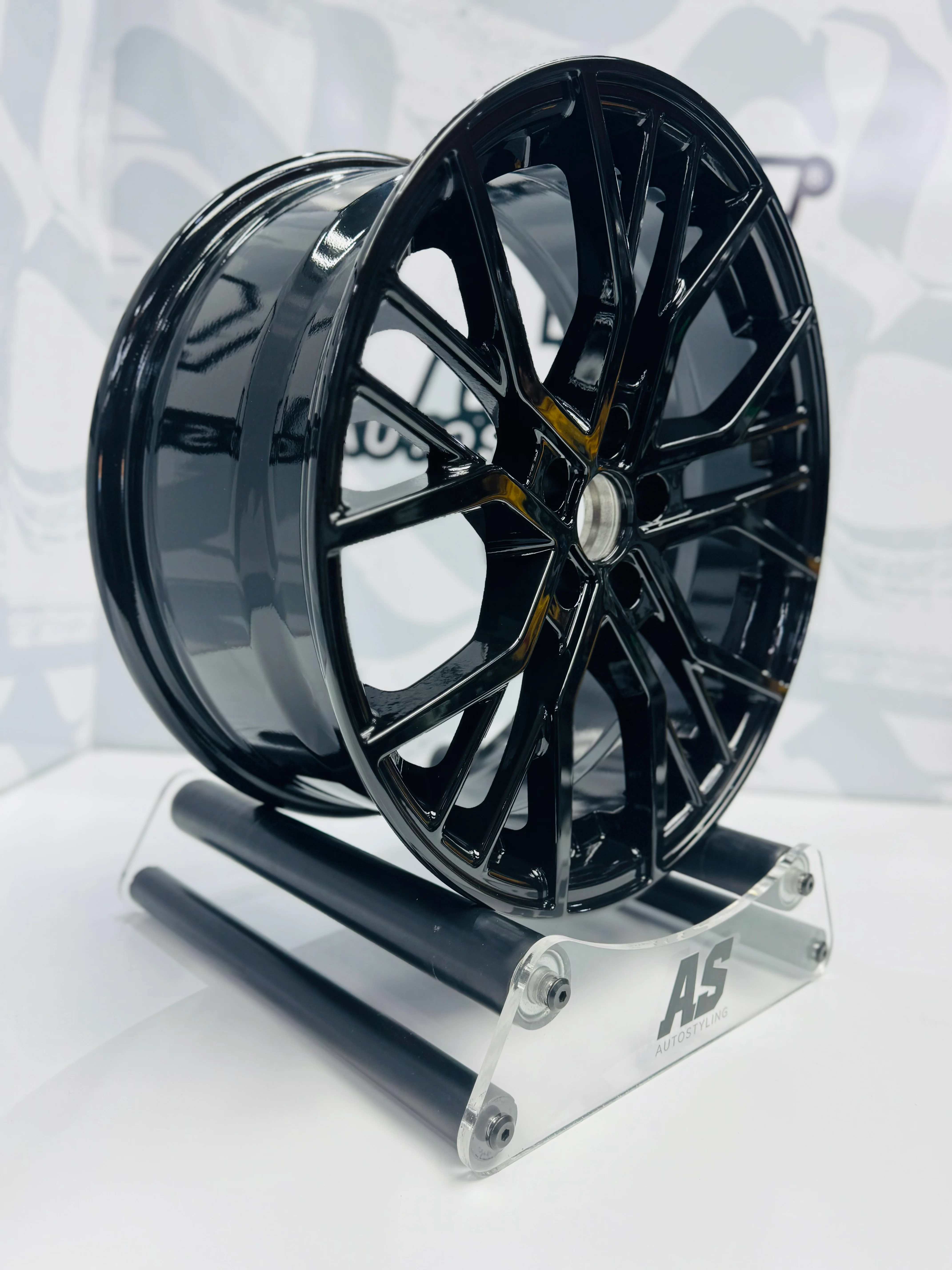 17” AS-991  5/100 PCD to fit POLO GLOSS BLACK - Image 4