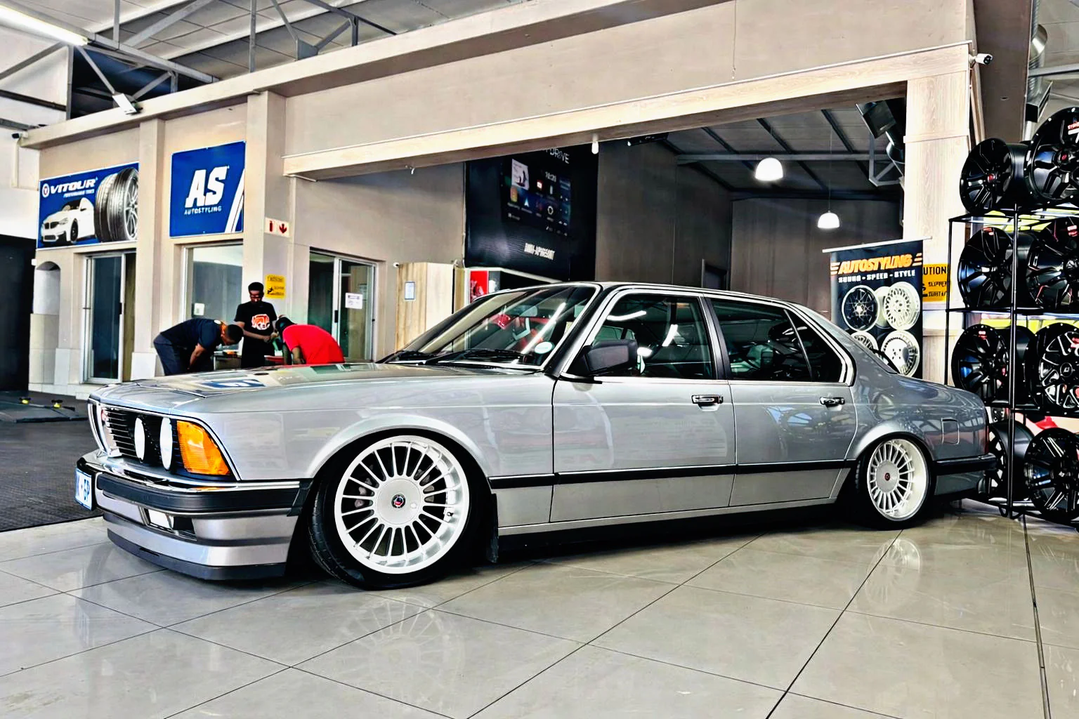 17” AS- ALPINA CLASSIC DEEP DISH RIMS - Image 7