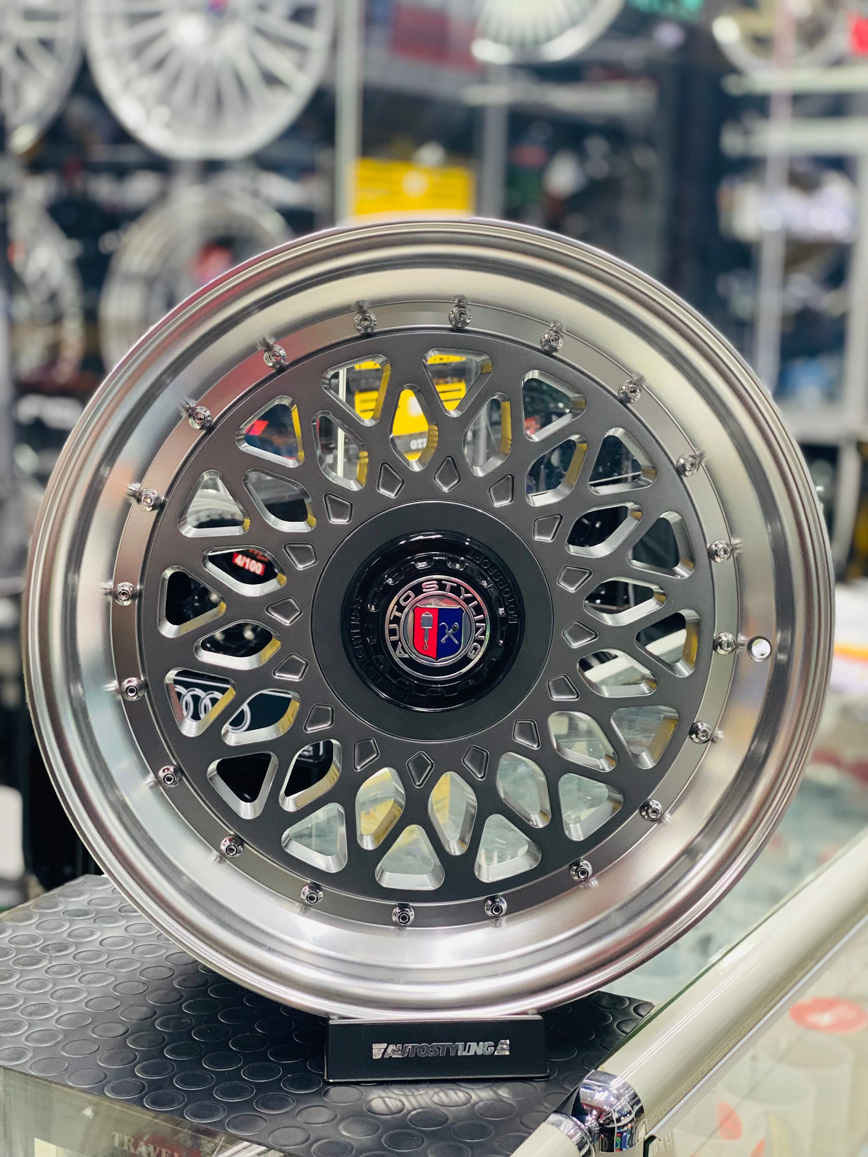 17'' AS-P/MESH 4/100 4/114GUNMETAL