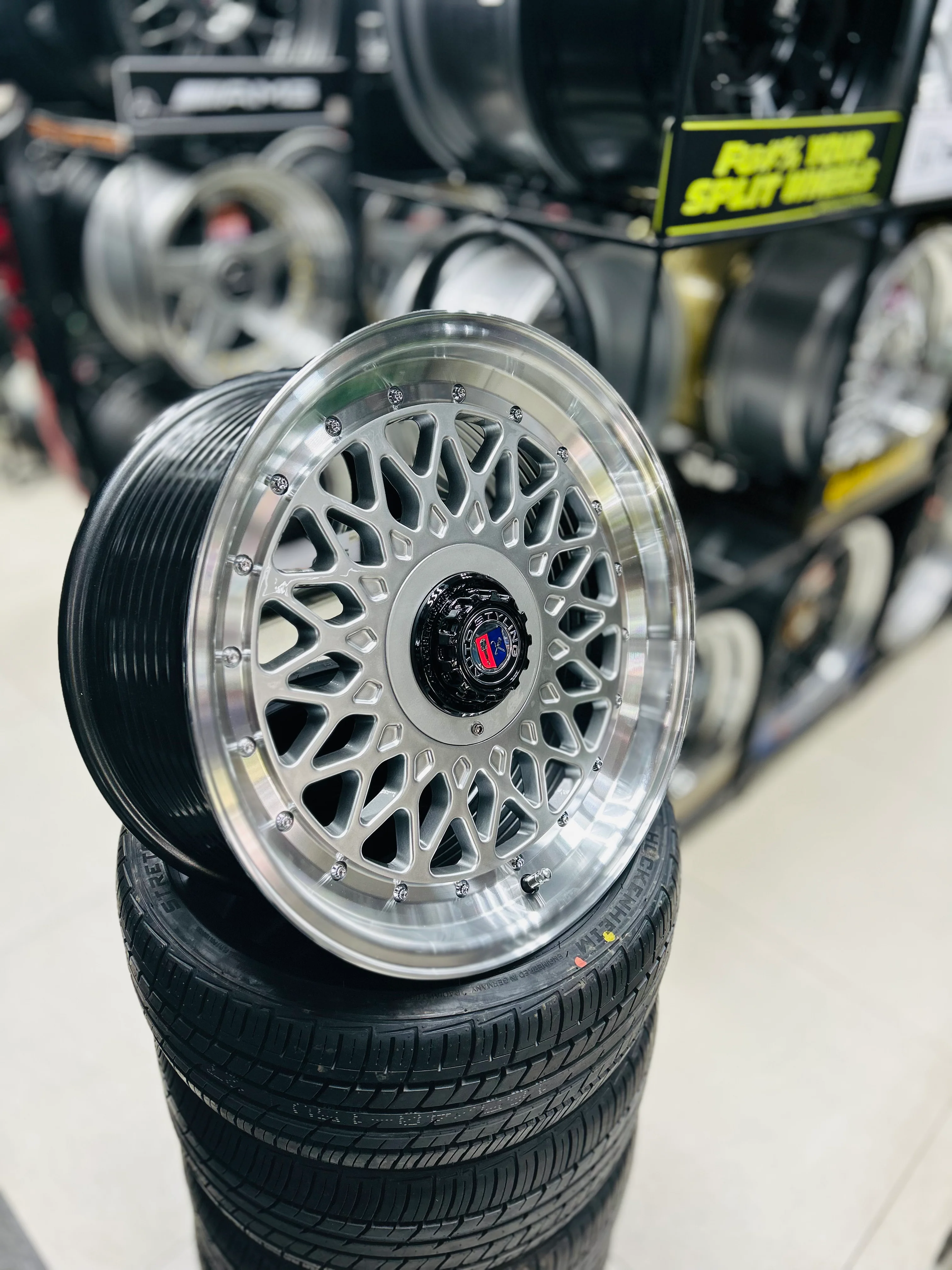 17'' AS-P- MESH 4/100 4/108 SILVER WHEELS - Image 5