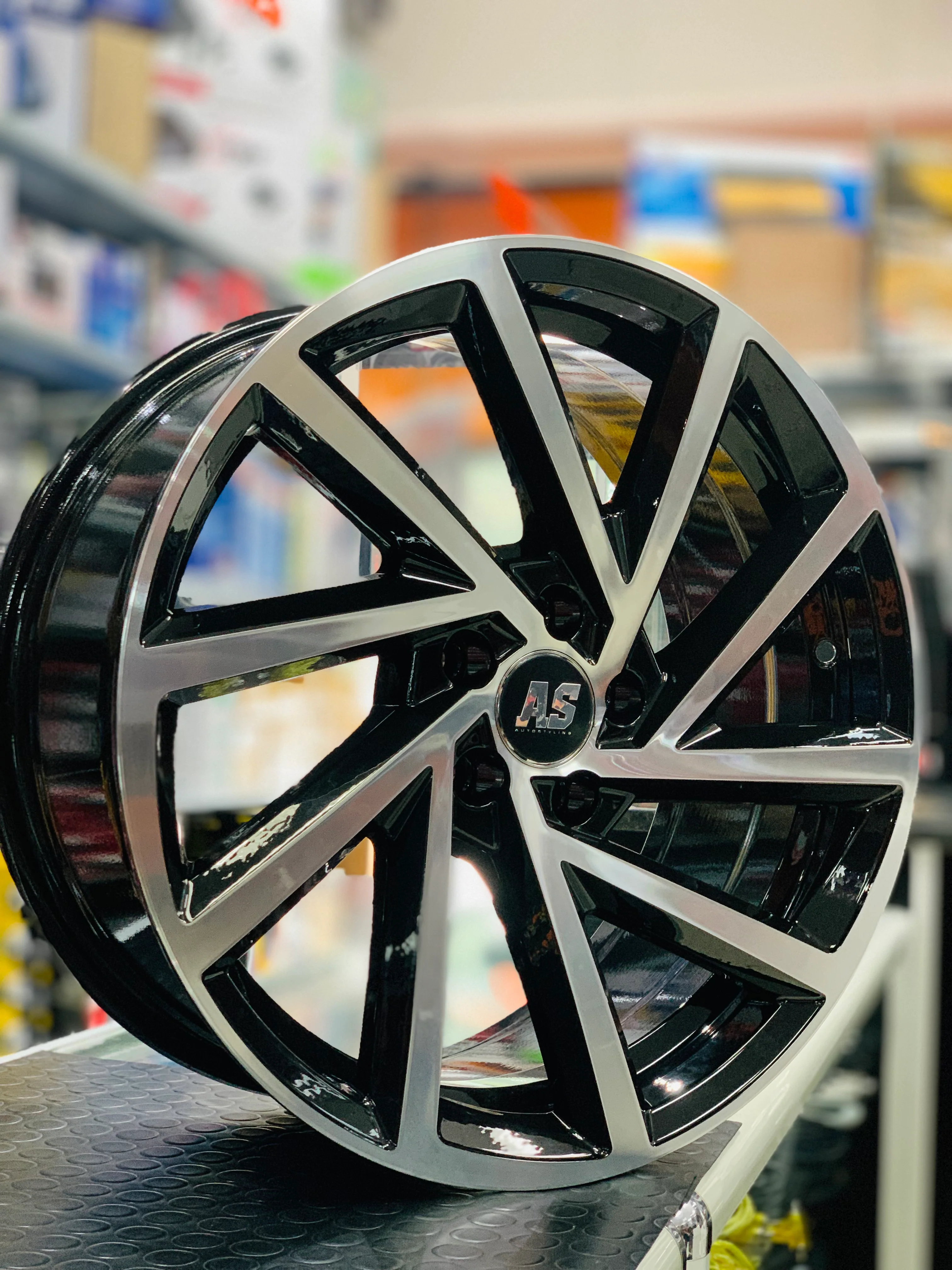 17” POLO R 5x100 PCD - Image 7