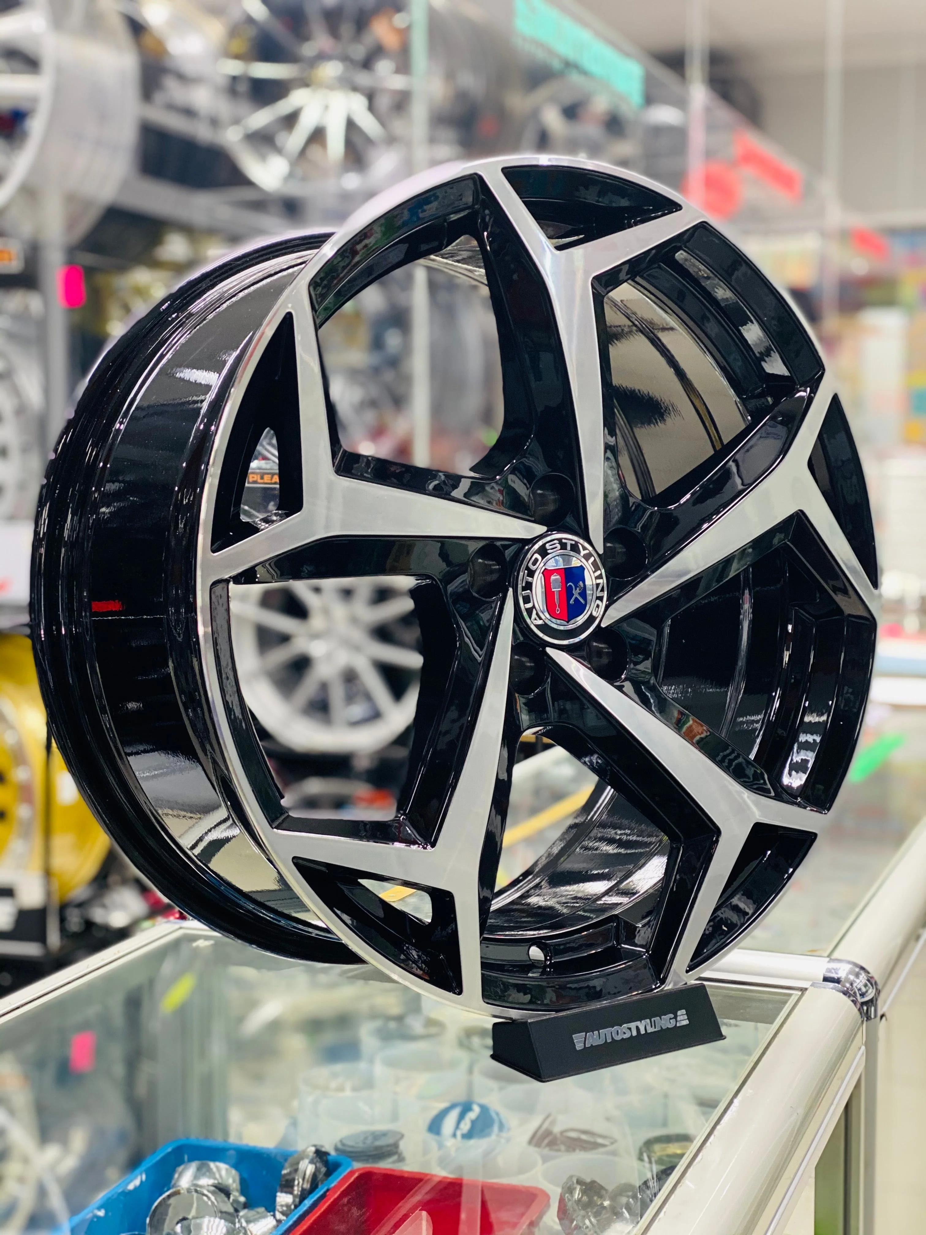 17” POLO 8AW RLINE  5/100 - Image 13