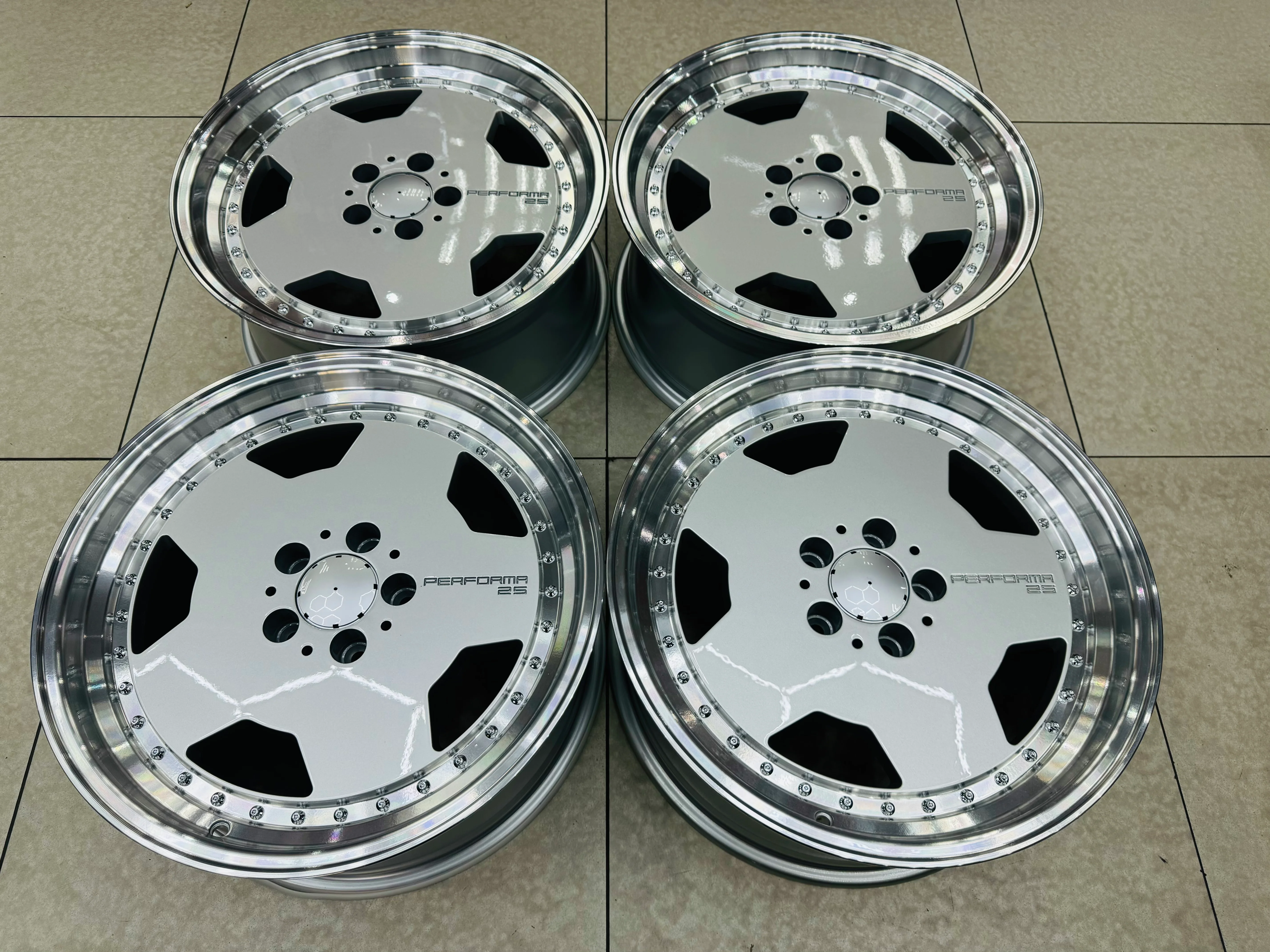 18” AMG PERFORMA 5-112 8J ALL ROUND ( Shop soiled set due to slight marks on 3x lips ) discounted by R5000 - Image 3