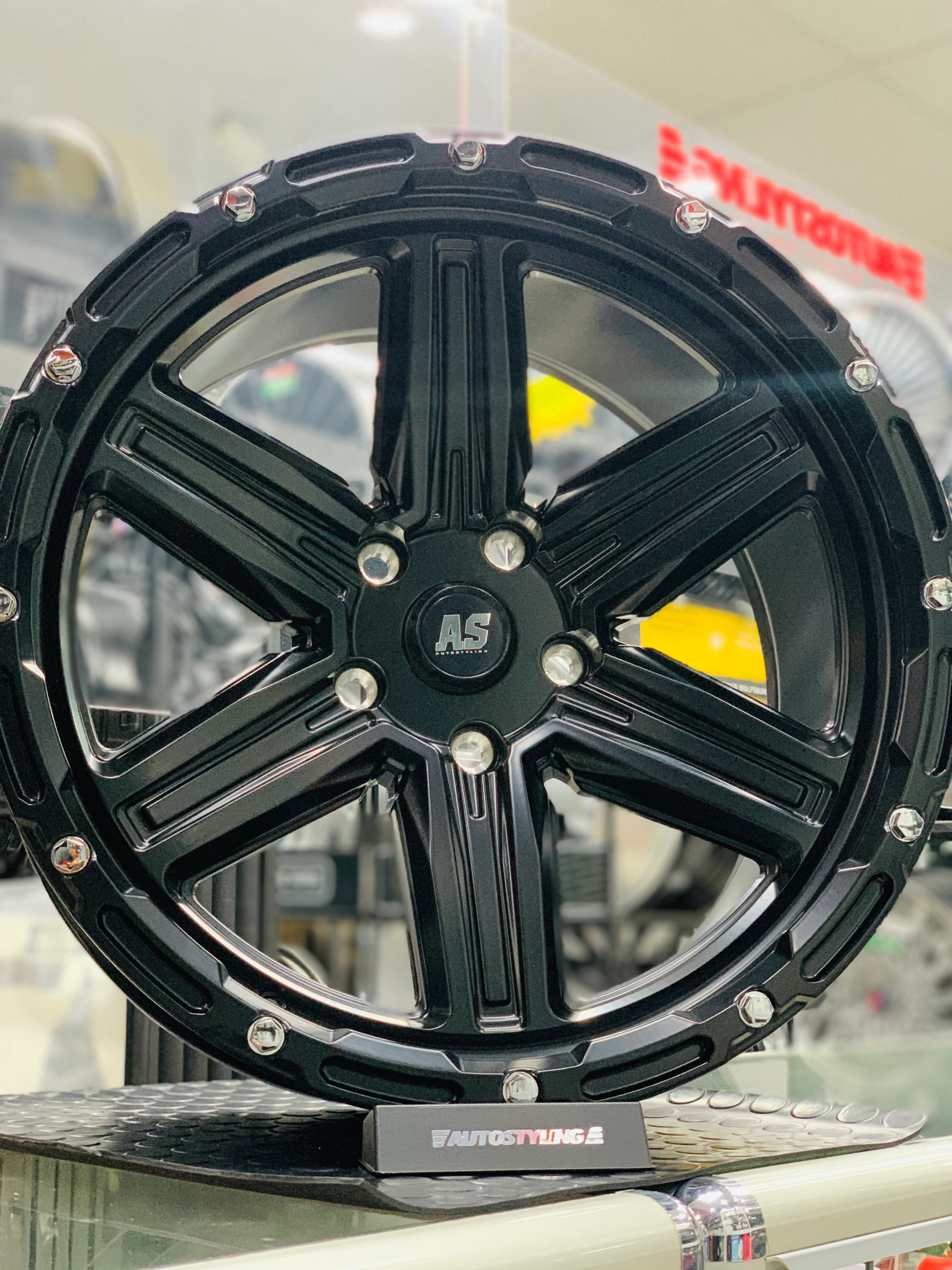 18” AS-101 BAKKIE 5/120 amarok wheels - Image 4