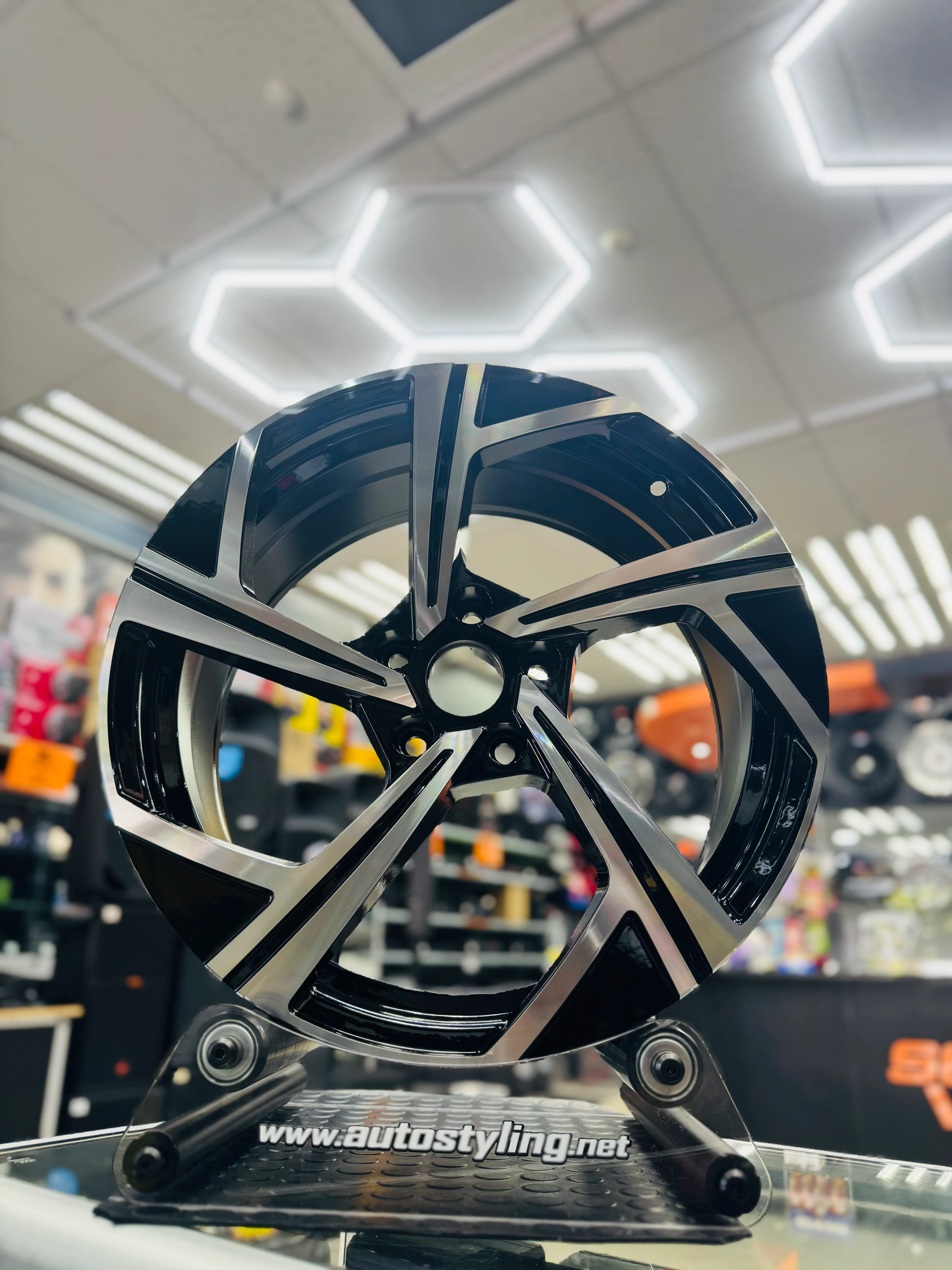 18 " AS- WE194 5/112 wheels - Image 3