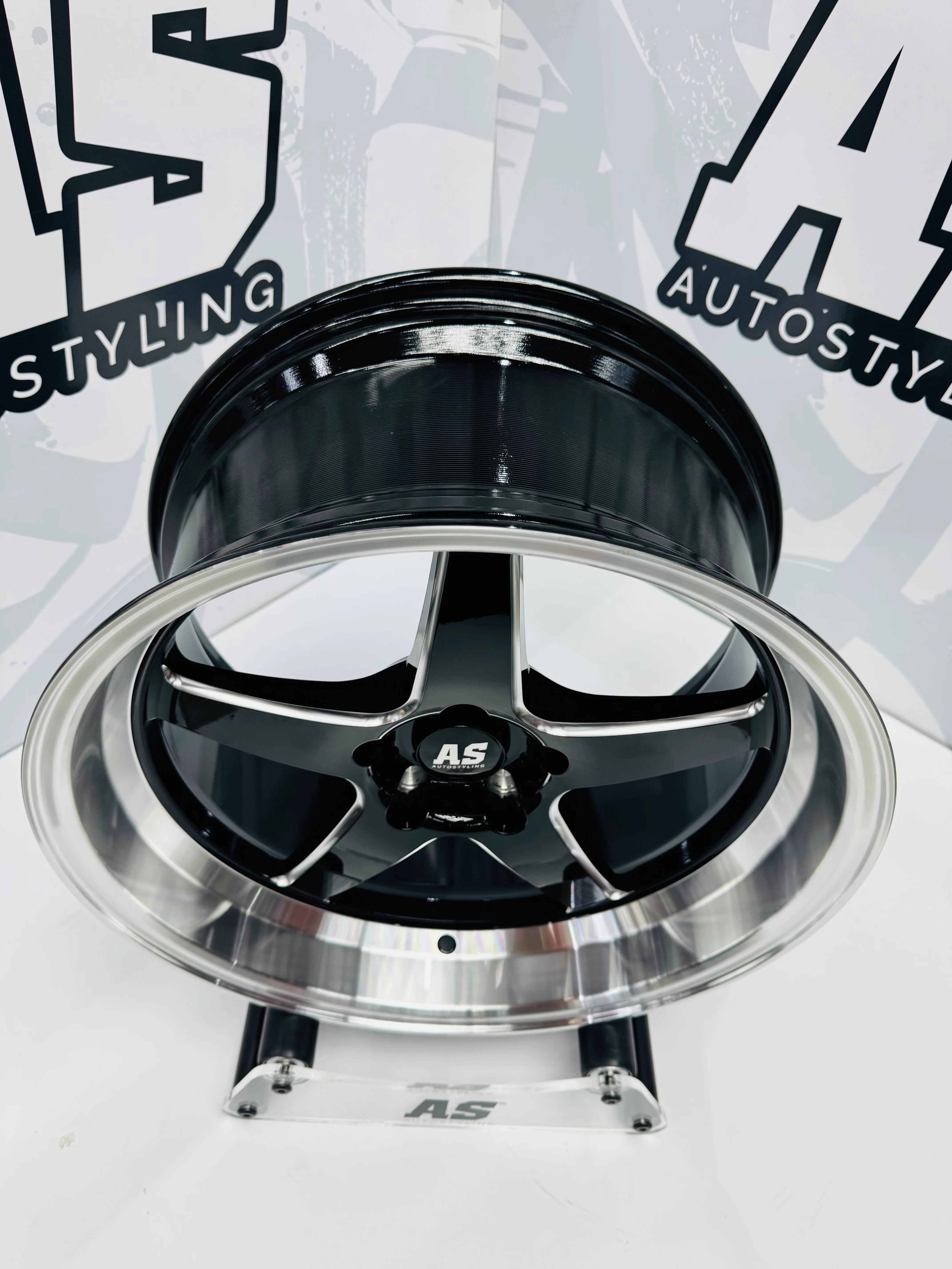 18” F99ZX307 5/114 BLACK with SILVER MILLING SILVER DISH - Image 6