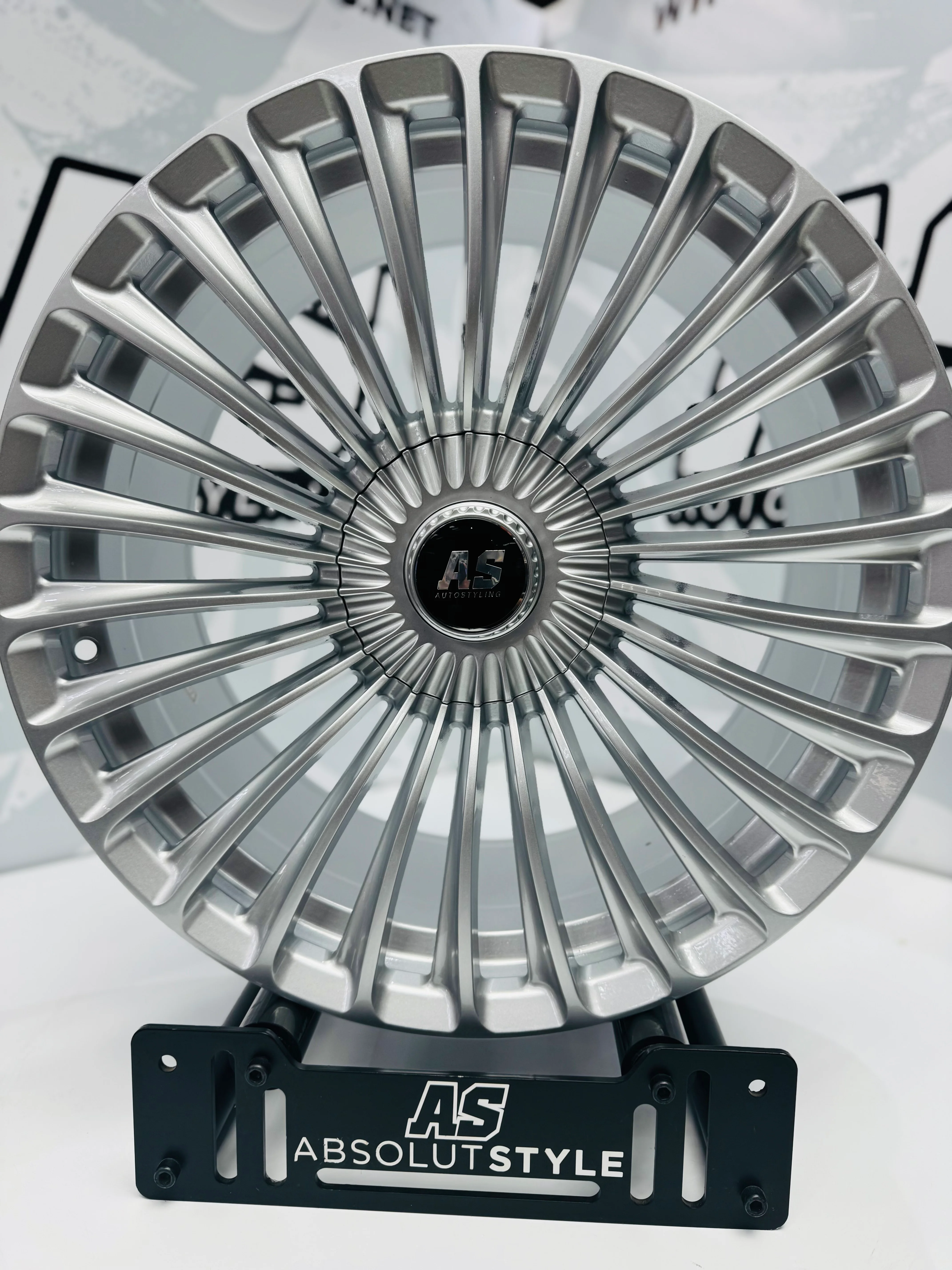 19” K328 MAYBAC 5/112 SILVER - Image 6