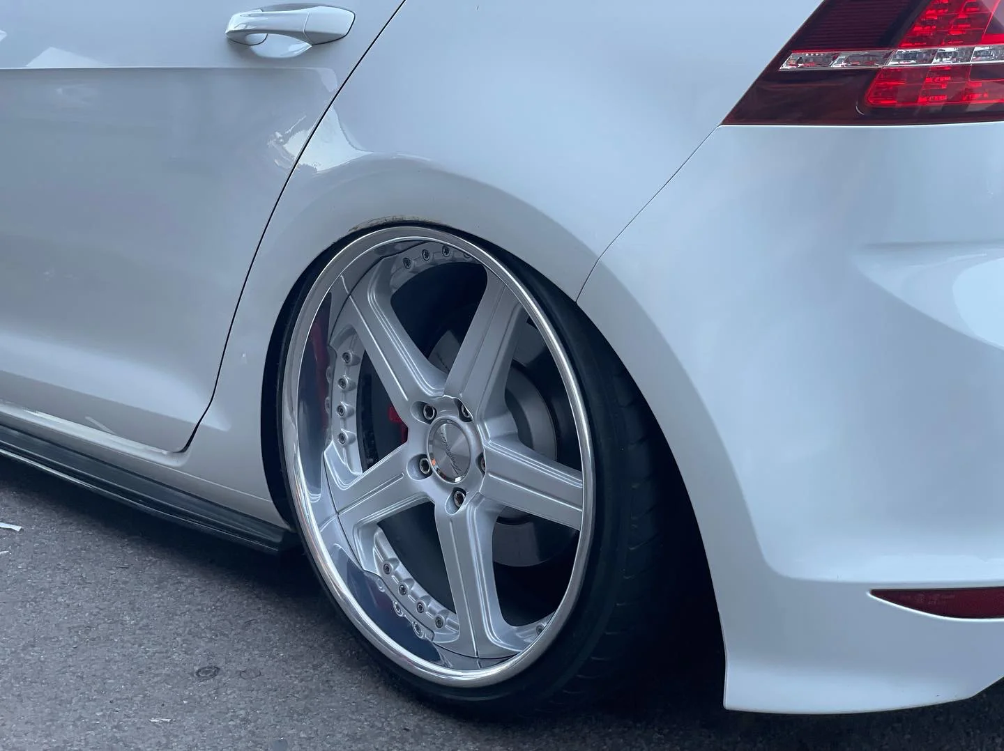 19” traffic star split wheel combo - Image 13