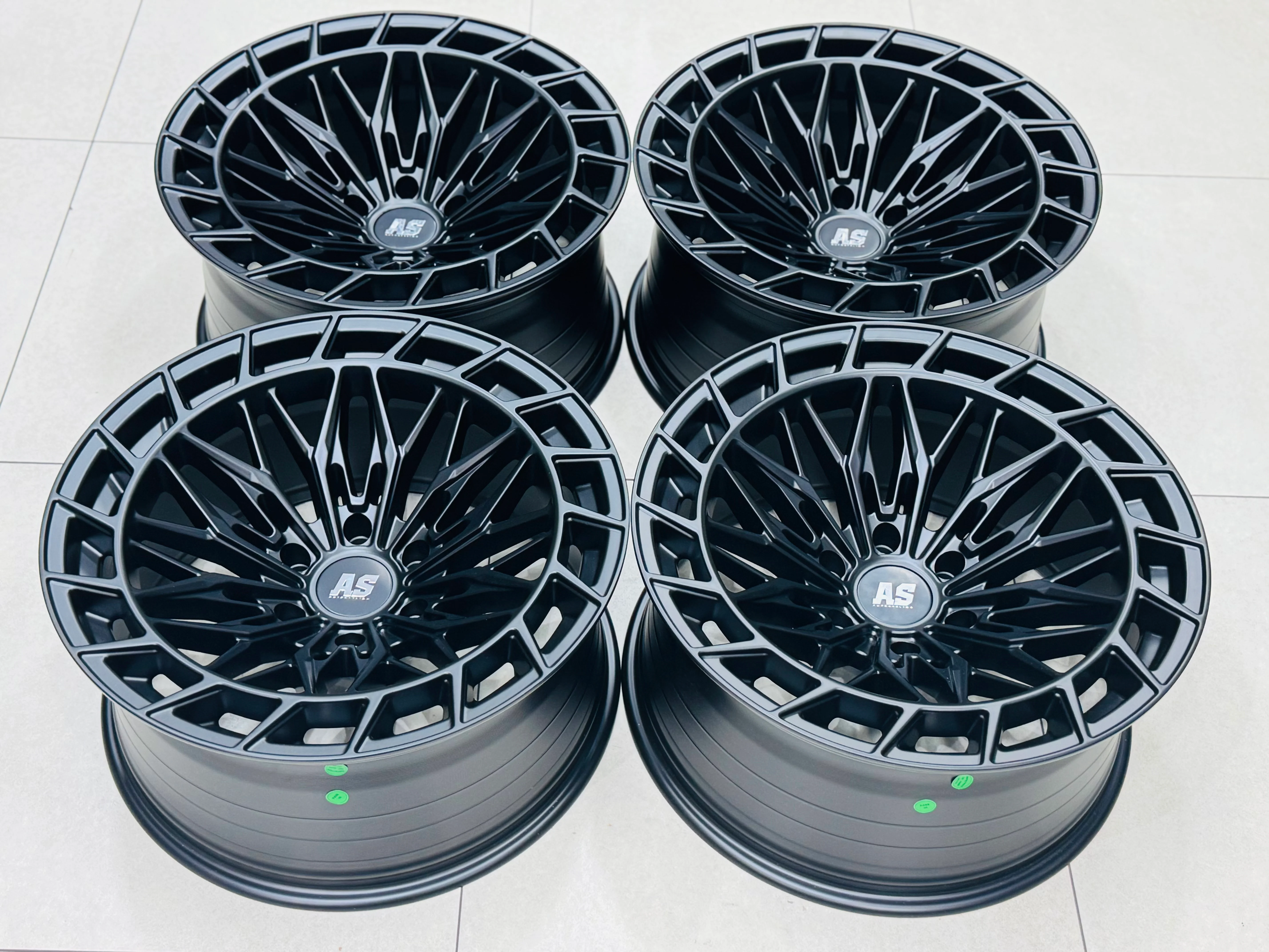 20” CONCAVO SERIES 319 MATT  BLACK BAKKIE RIMS 6/139 PCD - Image 10
