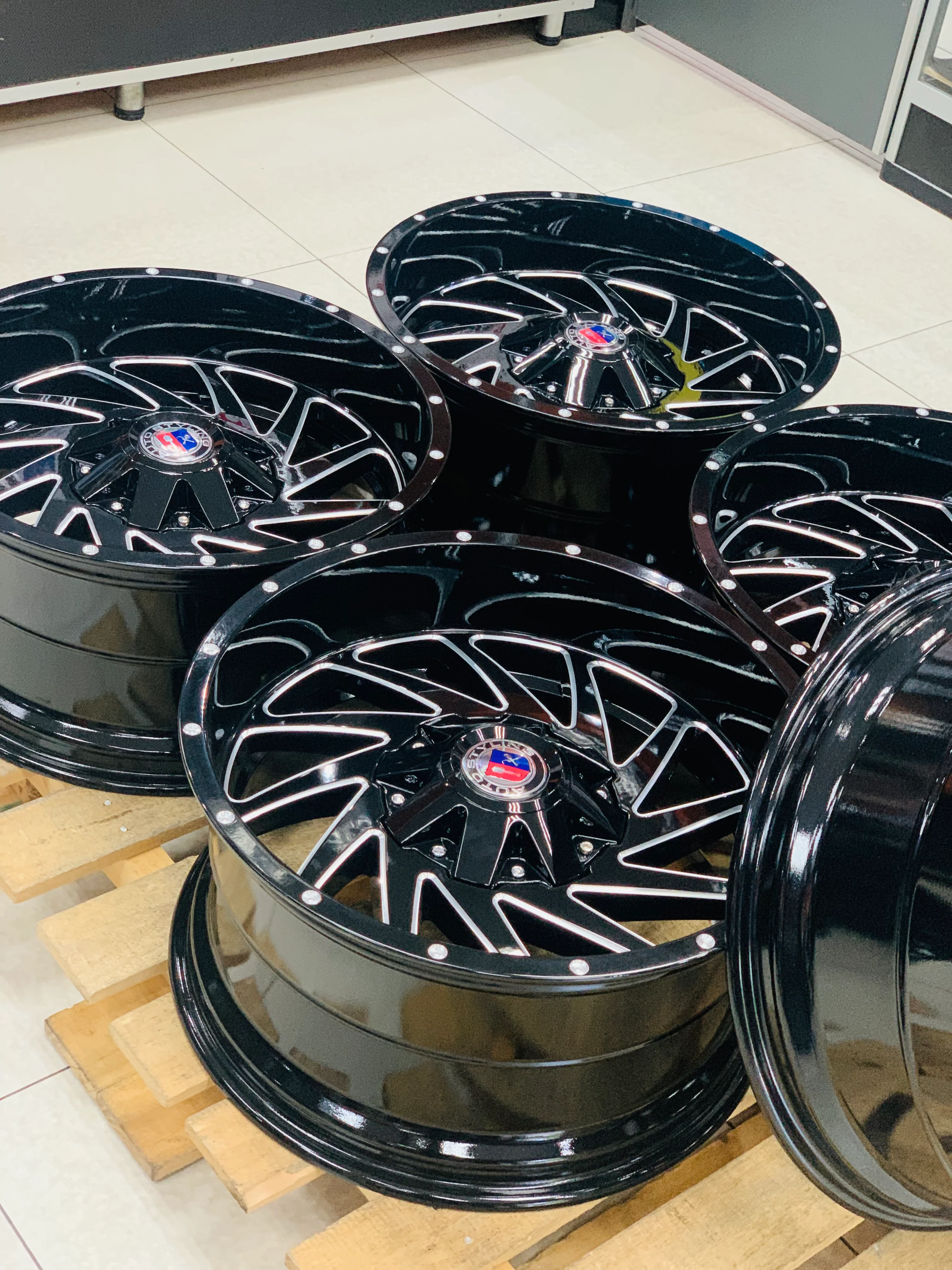 20” M3749 5x127 JEEP RIMS set of 5 - Image 10