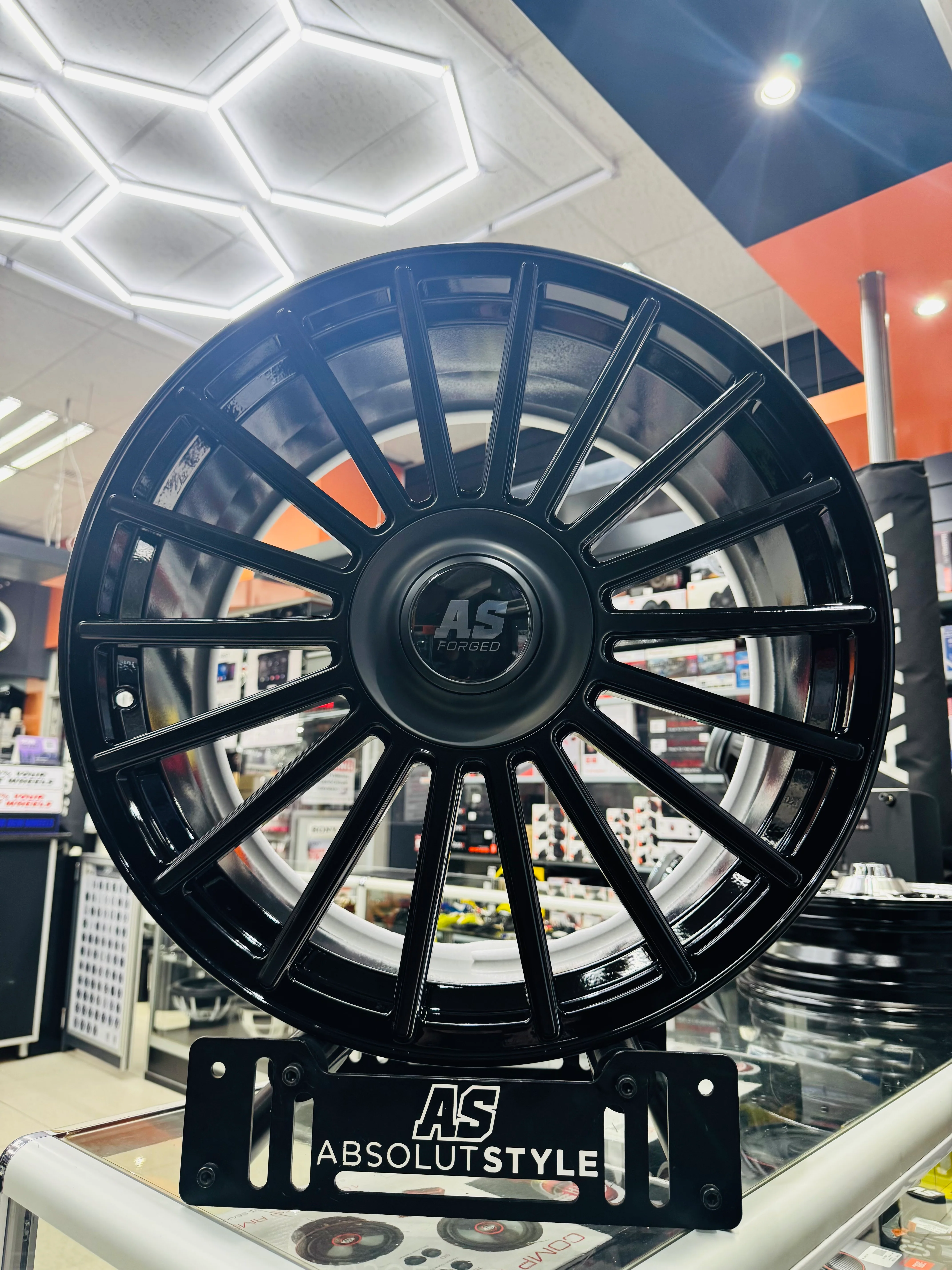 22 ” AS FULLY FORGED 022 RANGER & AMAROK FITMENT   RIMS 6/139 PCD FLOATING CAPS - Image 2
