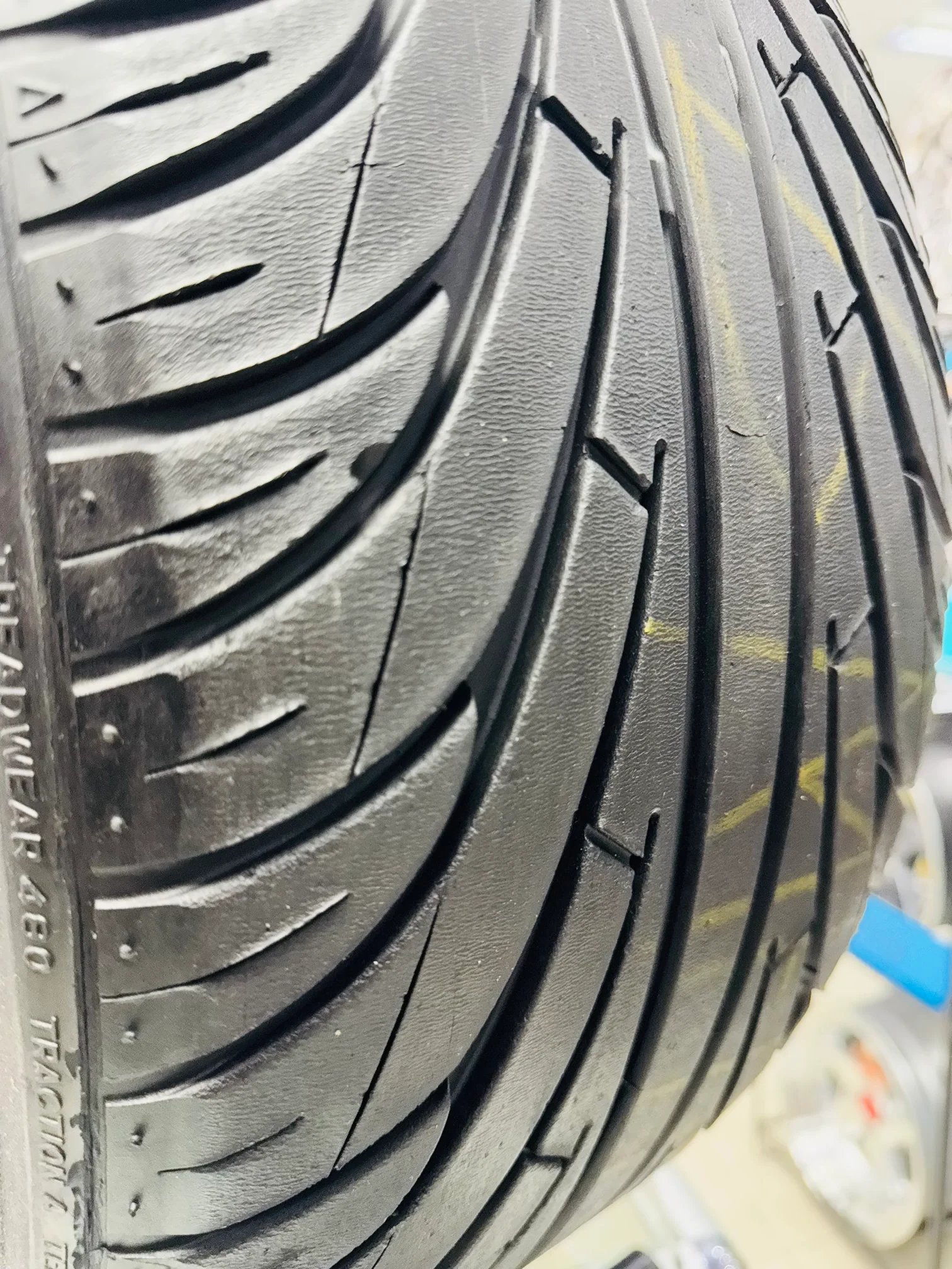 255/40/17 NANKANG NS2 TYRE ( used ) 80 % life 6.5mm tread - Image 5