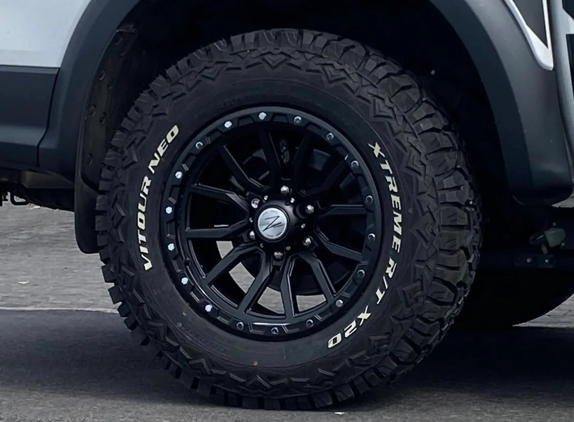 285/70/17 VITOUR RUGGED TERRAIN TYRES - Image 6