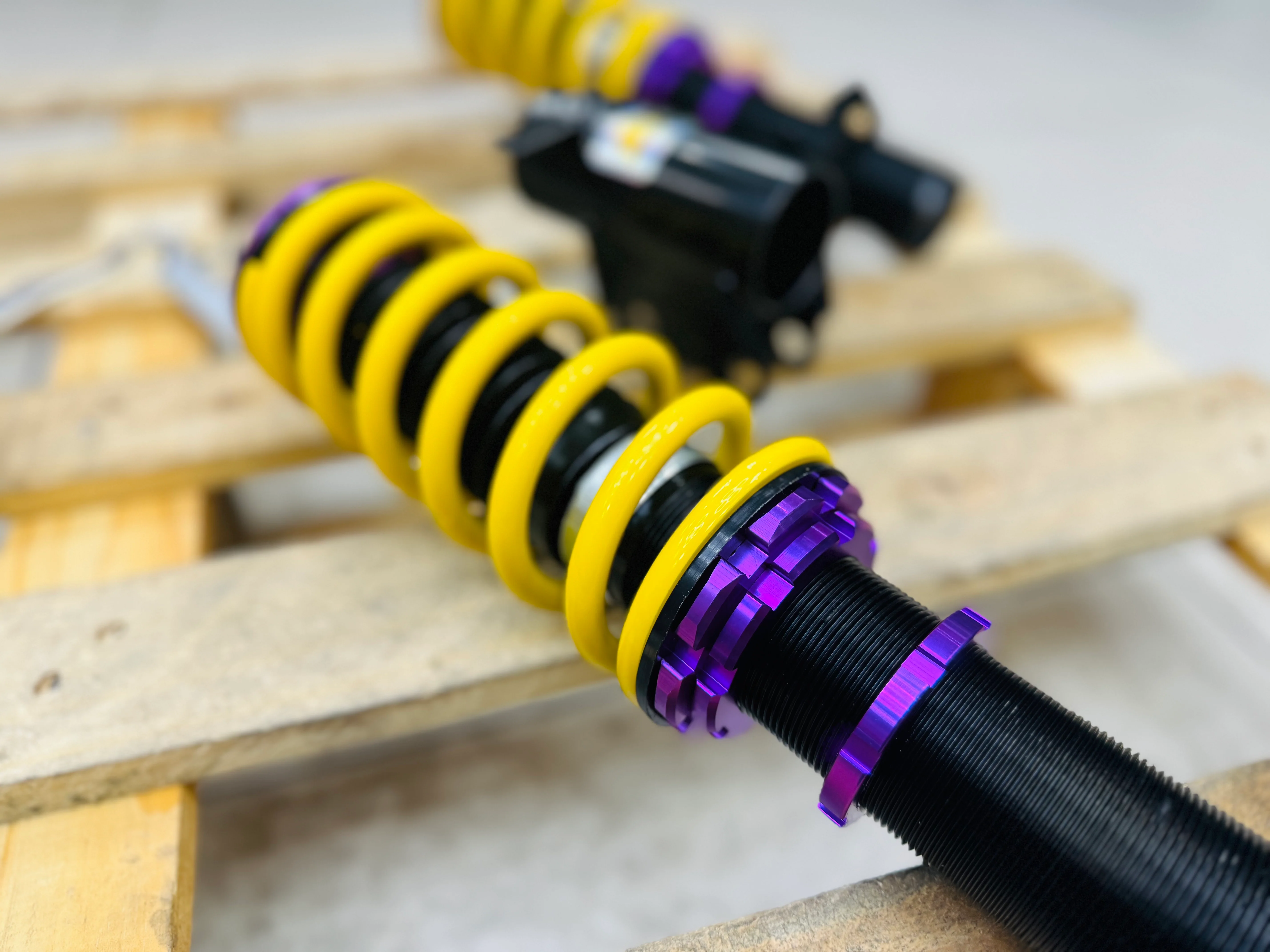 ARC TOYOTA E9 (KFC ) / E10 (RSI/RXI) COILOVERS PURPLE EDITION - Image 4