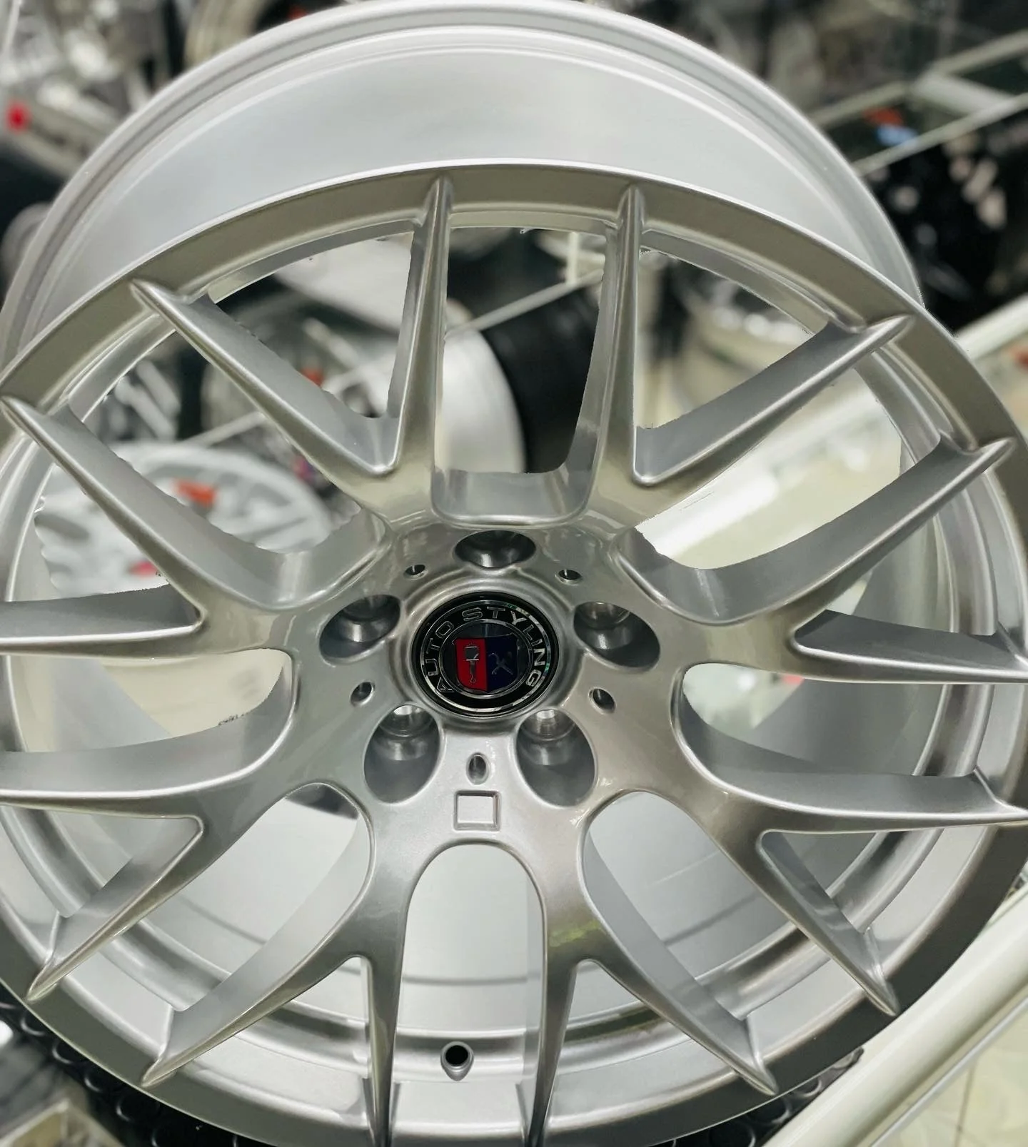 AS-18”  V8 COMP 5/120 SILVER BMW FITMENT - Image 2