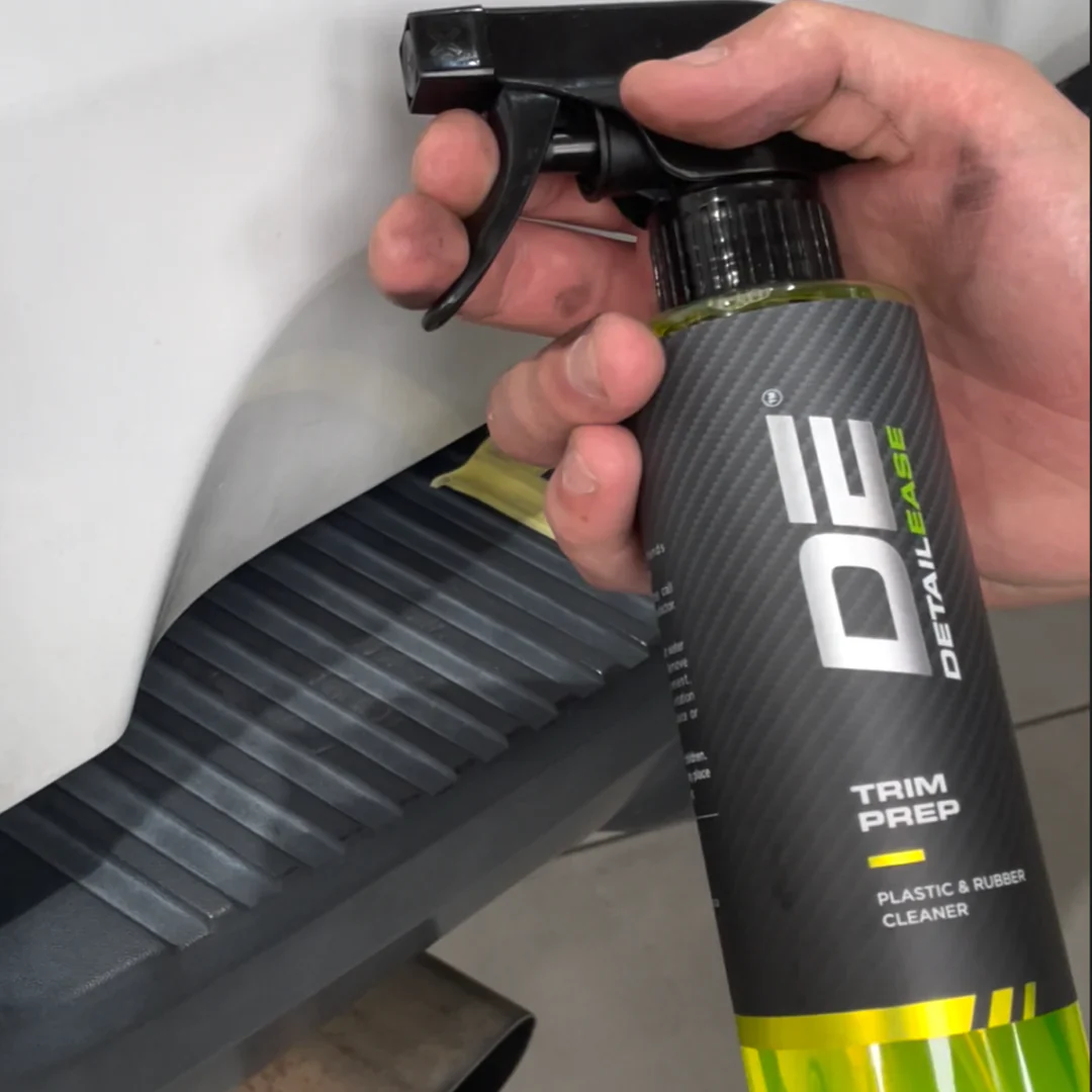 DETAILEASE Trim Prep - Plastic & Rubber Cleaner - Image 7