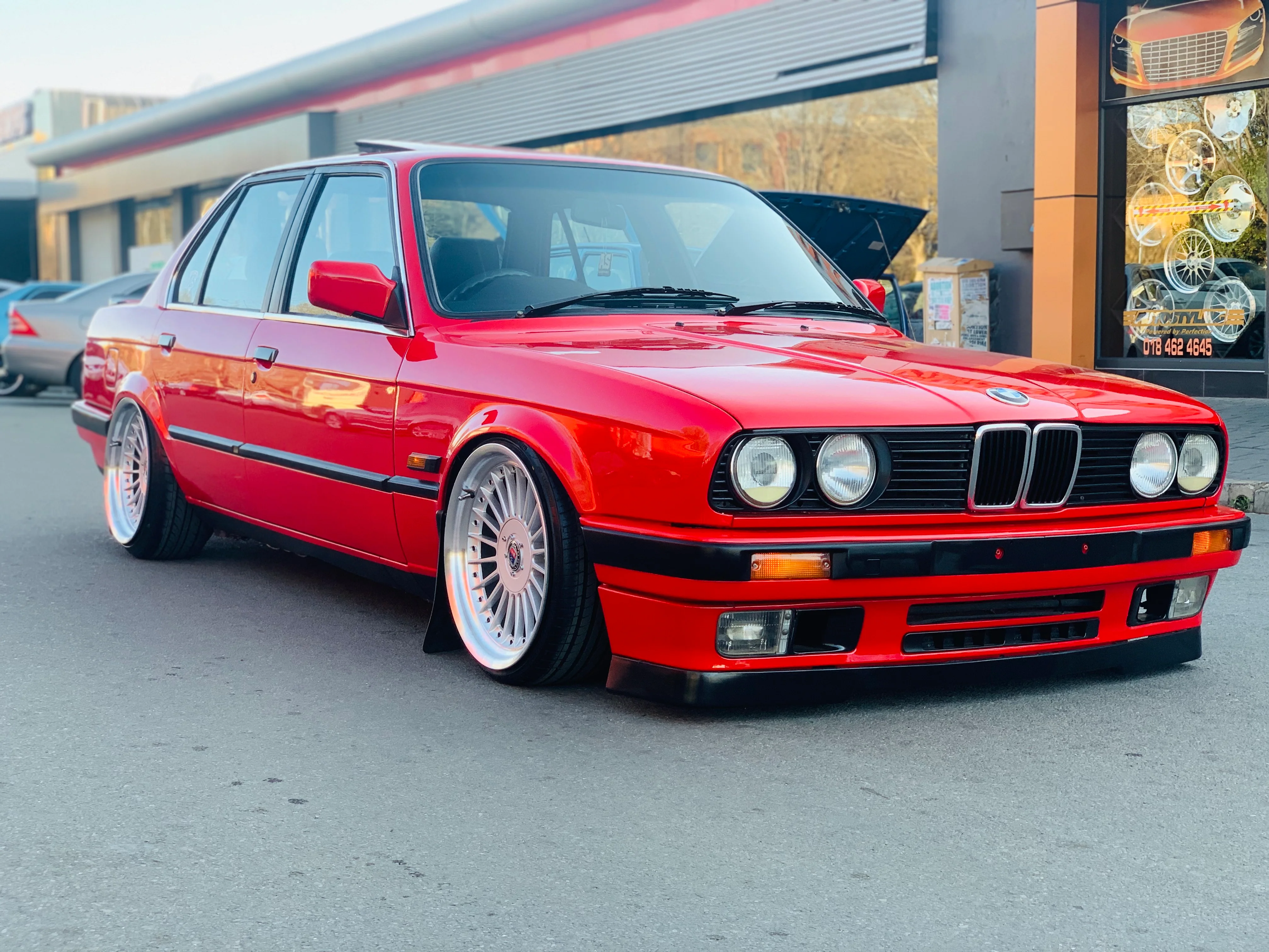 BMW E30 BOX / GUSHESH ALPINA PLASTIC FRONT SPOILER - Image 6