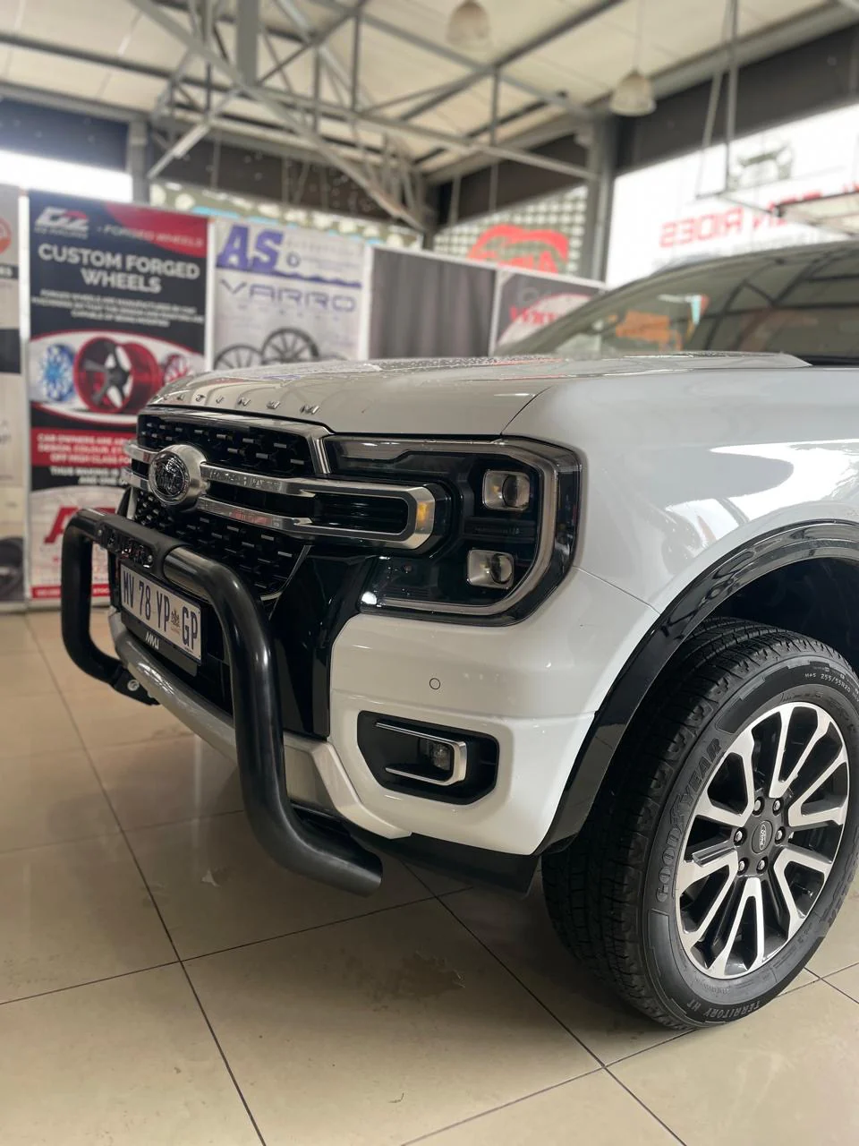 FORD RANGER NEXT GEN 2023 NUDGE BAR BLACK - Image 10