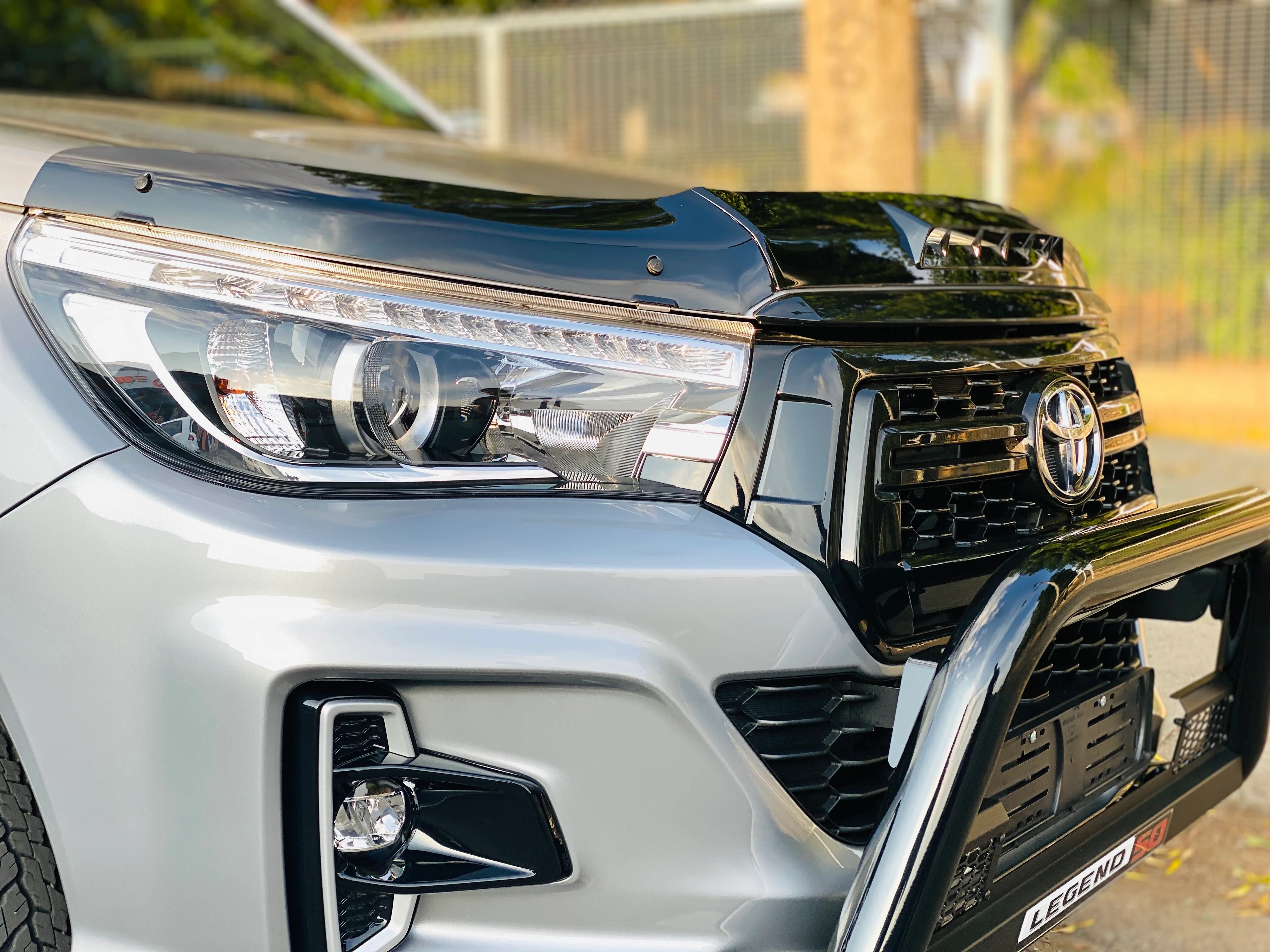 HILUX REVO GRAVEL GUARD BONNET PROTECTOR GLOSS BLACK - Image 7