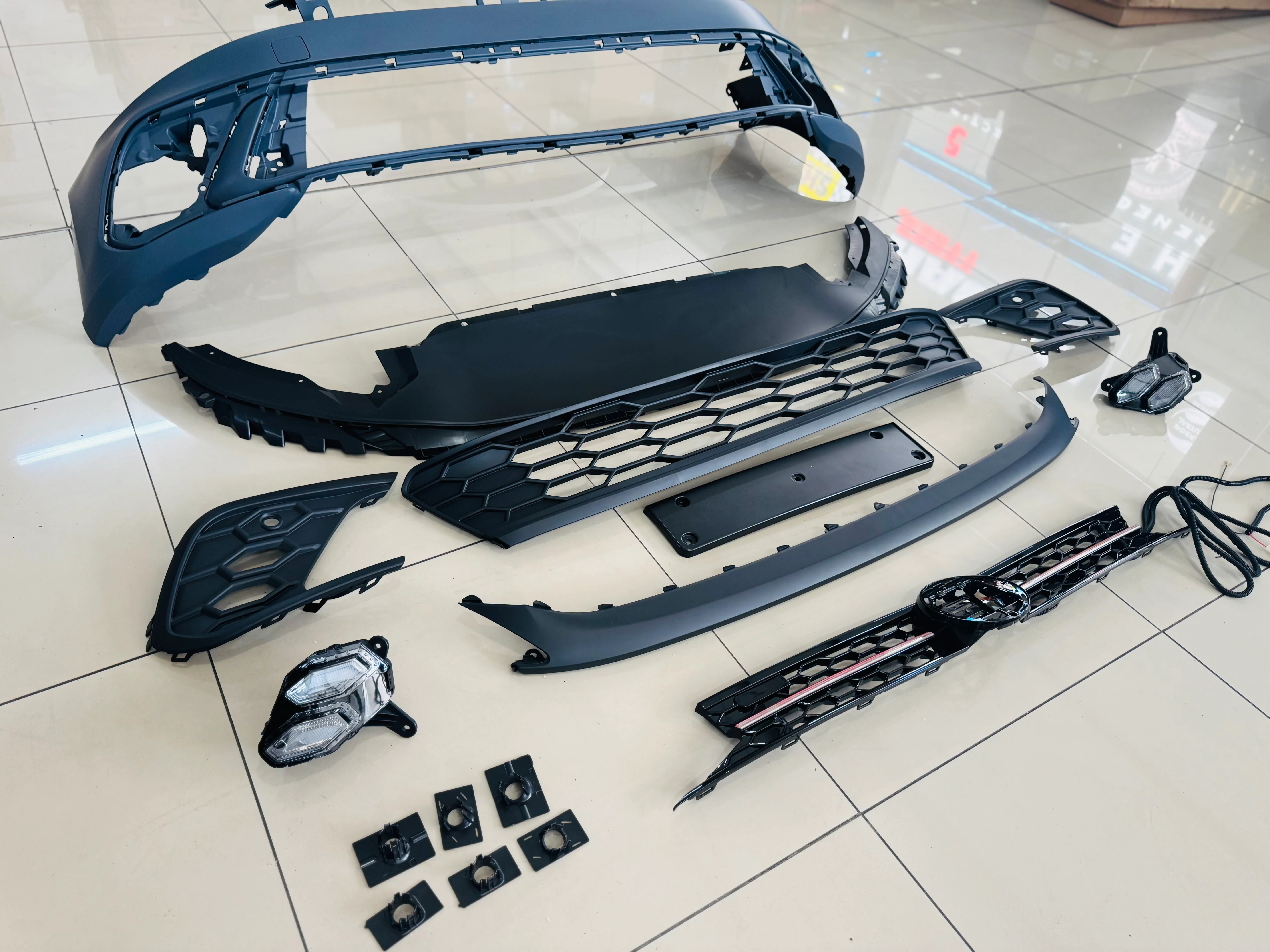 Polo 8 2018+ TO GTI BUMPER - Image 4