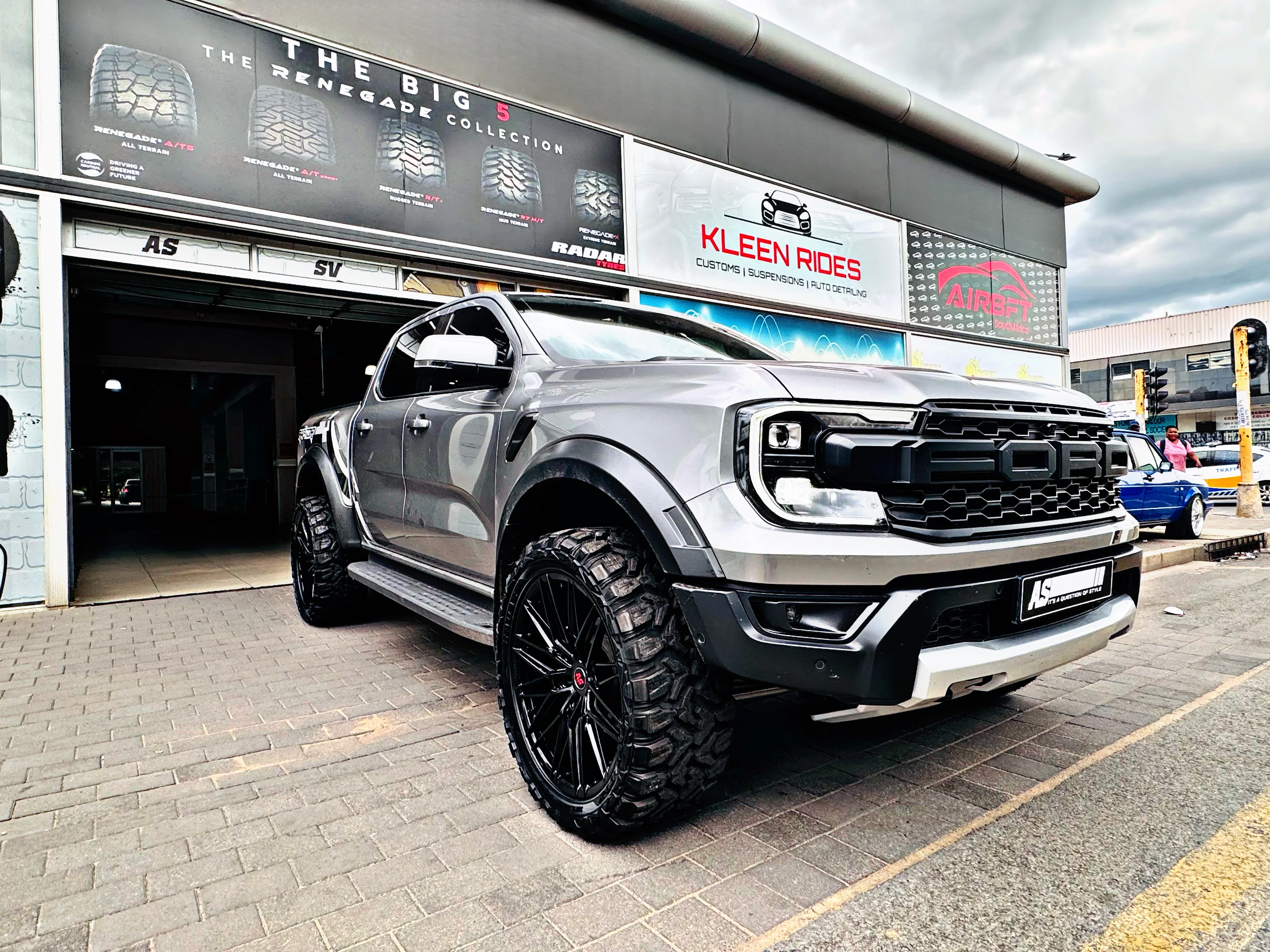 RADAR RENEGADE-X MUD TERRAIN 33”x12.5 R22 - Image 24