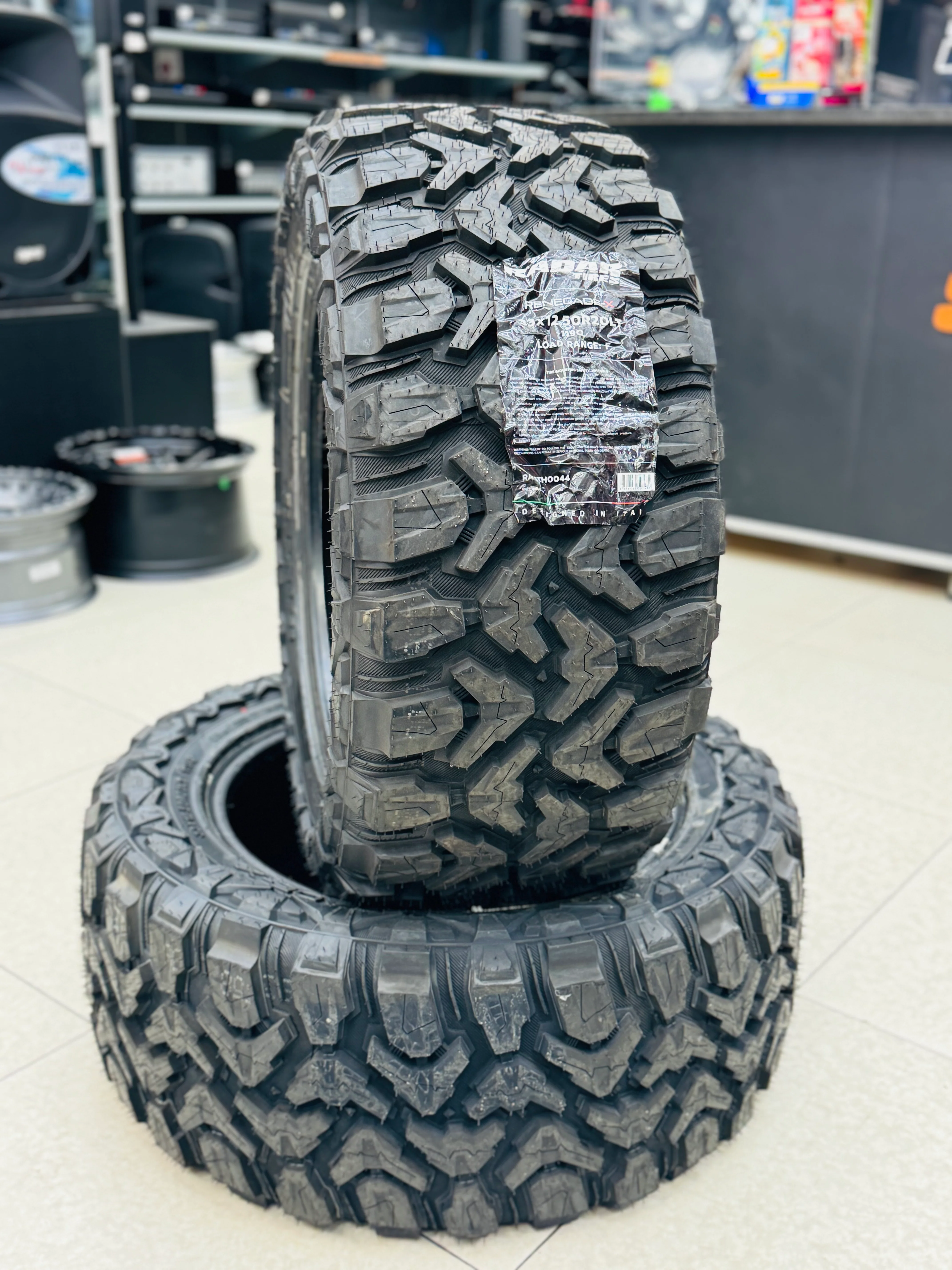 RADAR RENEGADE-X MUD TERRAIN 33”x12.5 R20 - Image 11