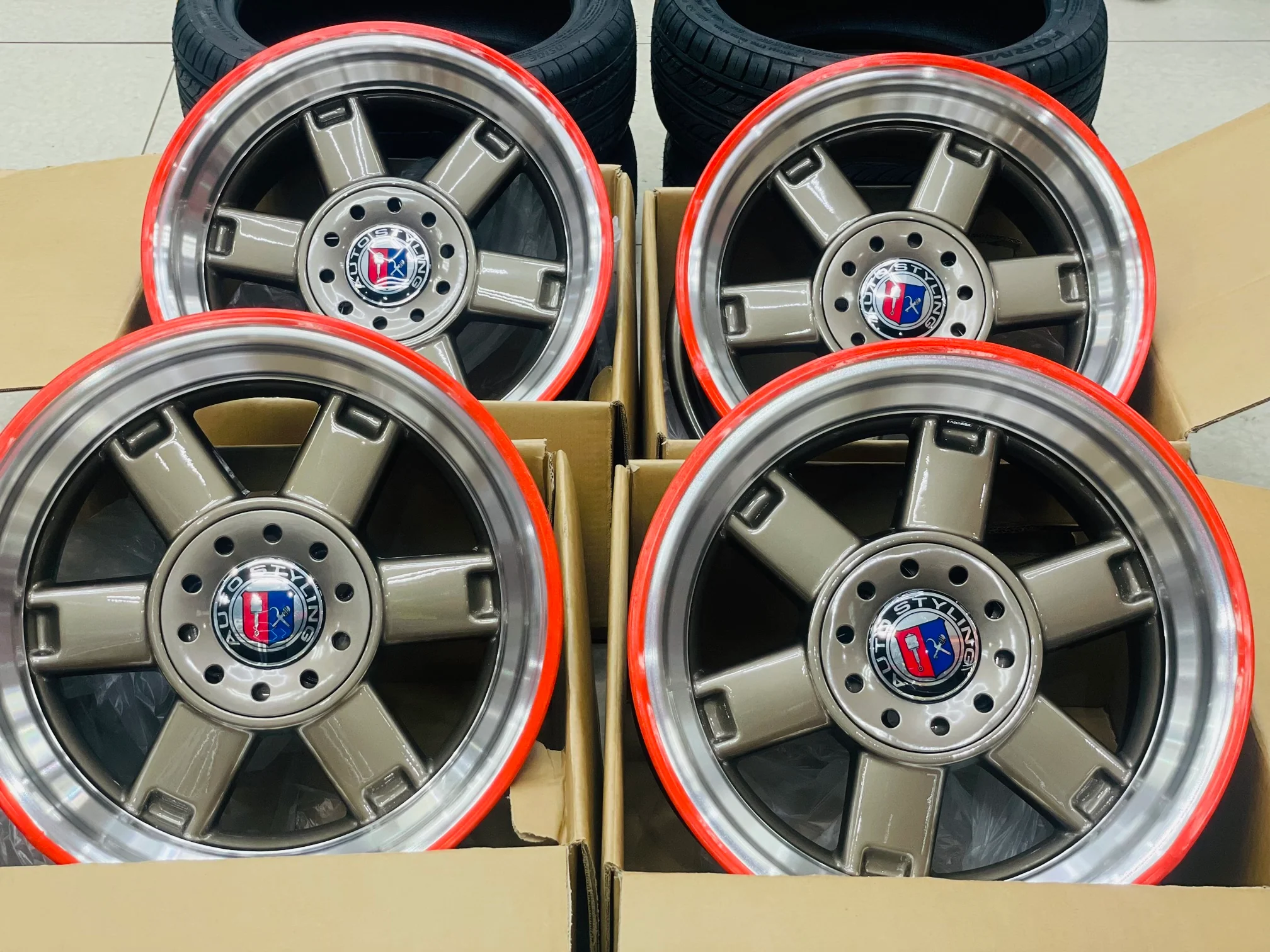 RIM LIP COVERS - Image 35
