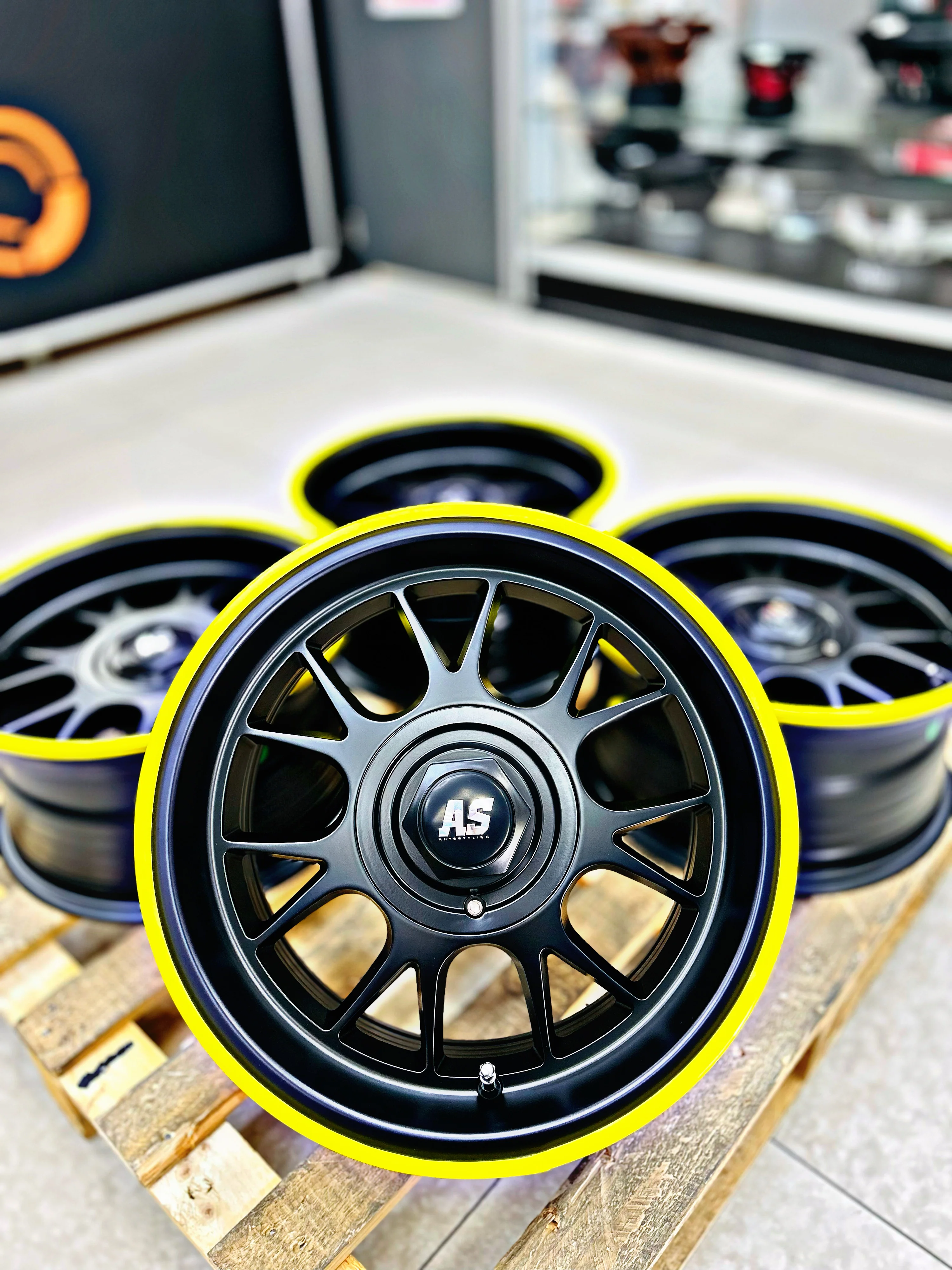 RIM LIP COVERS - Image 43