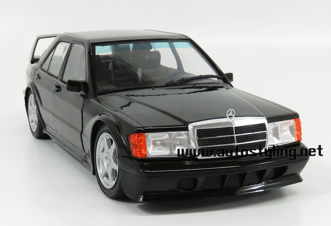 SOLIDO 1:18 SCALE MODEL CAR MERCEDES 190E EVO2 - Image 7