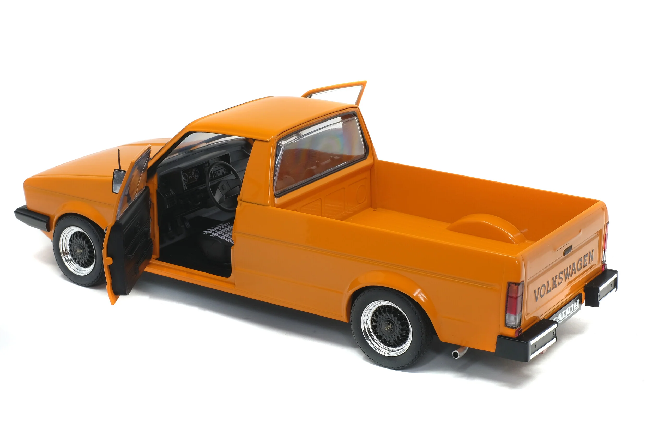 SOLIDO 1:18 SCALE MODEL CAR VW CADDY MK1 CUSTOM - Image 2