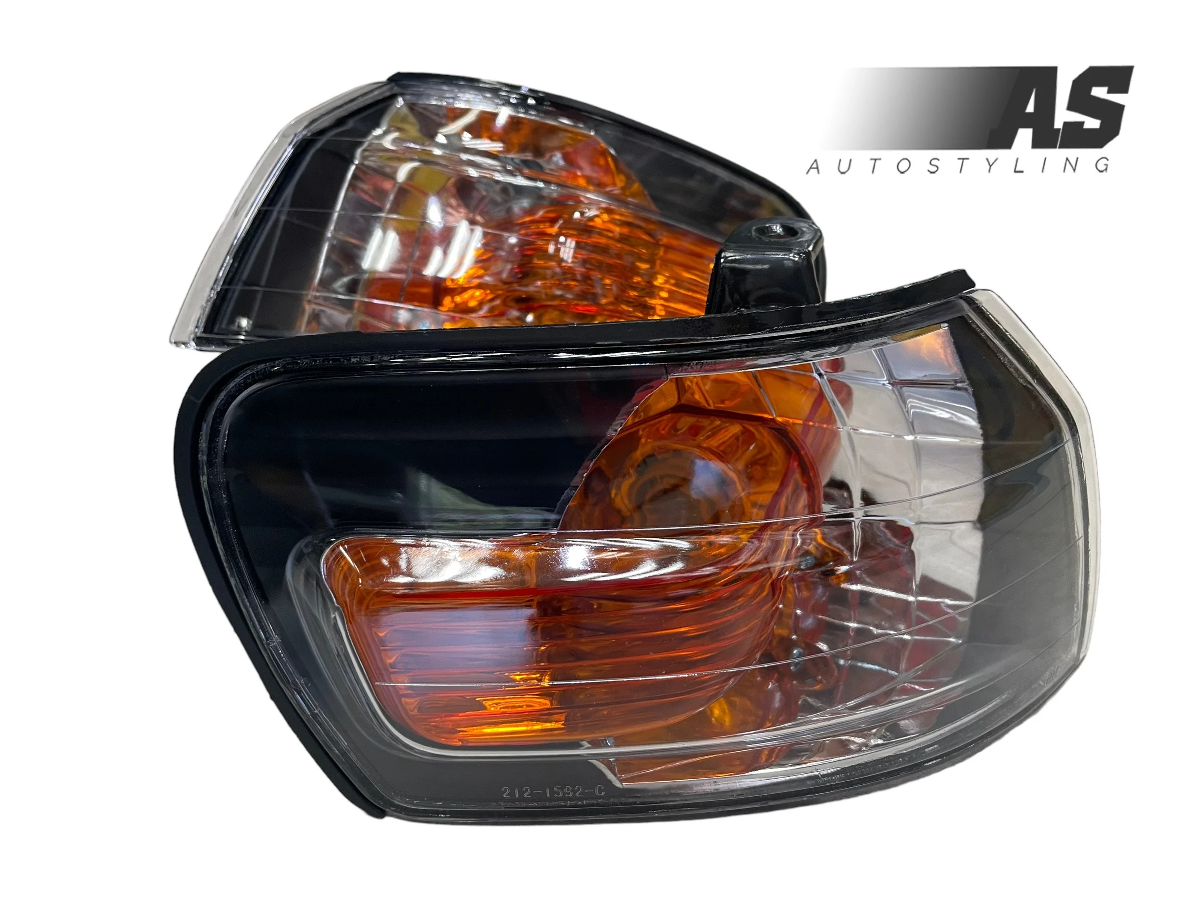 Toyota corolla rsi 95-98 blk/chrome orange corner lamps sold in pair - Image 3