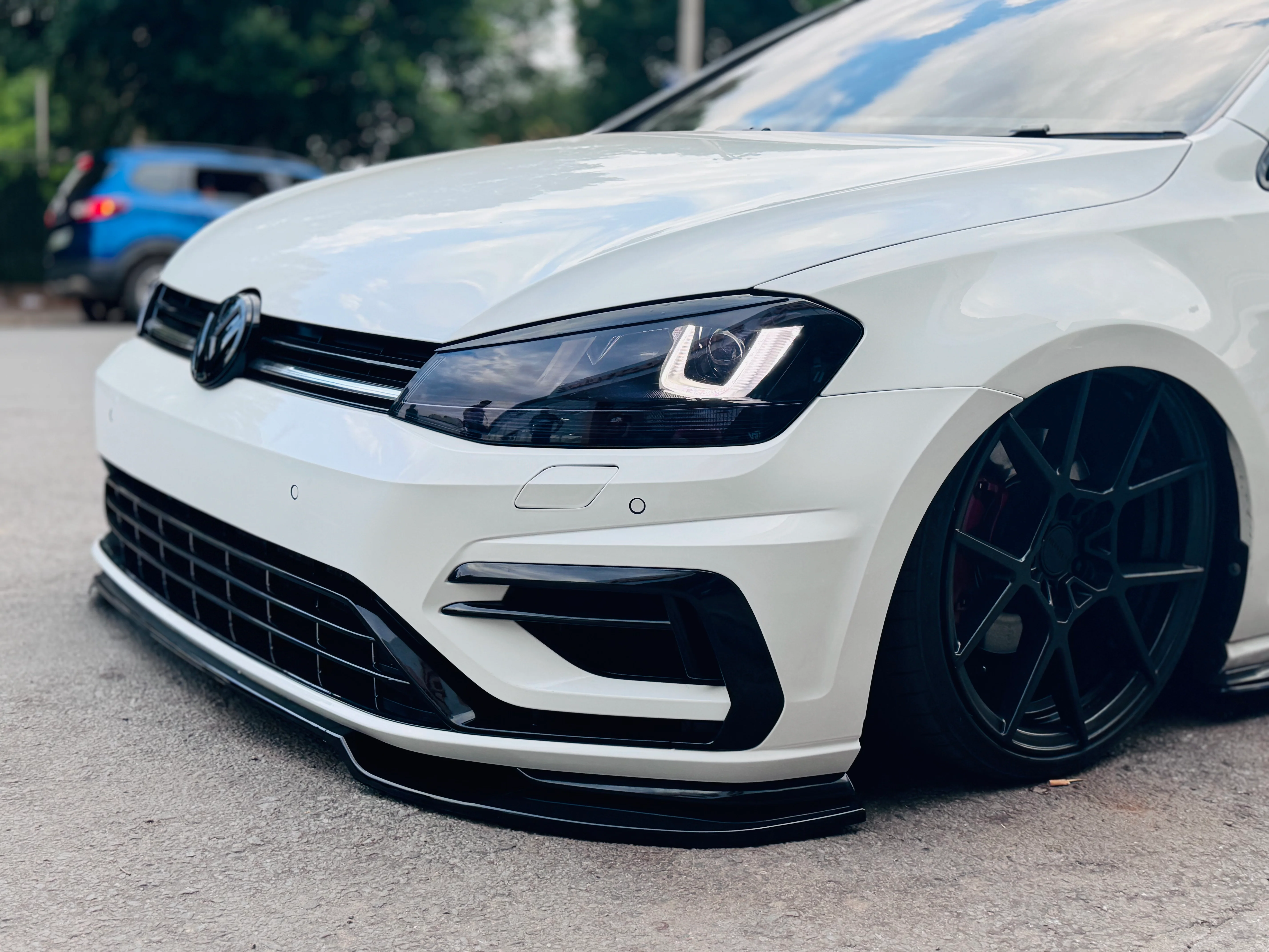 VW GOLF 7 / 7.5 / 7R / 7TSI KERSH 3PCE FRONT SPOILER GLOSS BLACK - Image 8