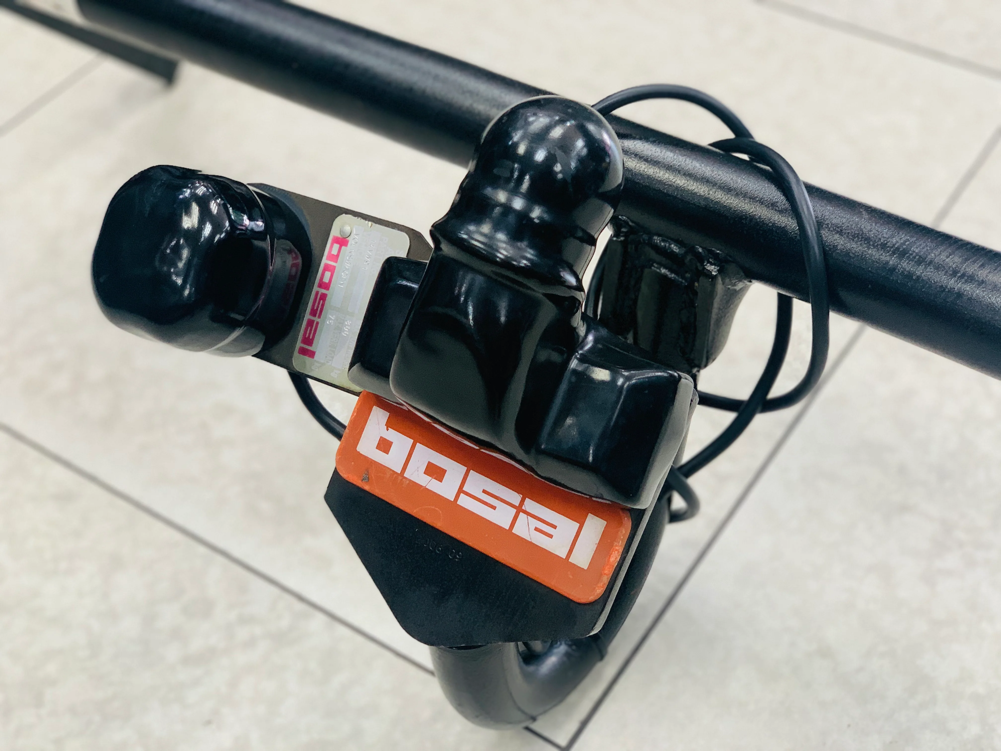 Vw golf mk1 BOSAL PREOWNED tow bar - Image 5