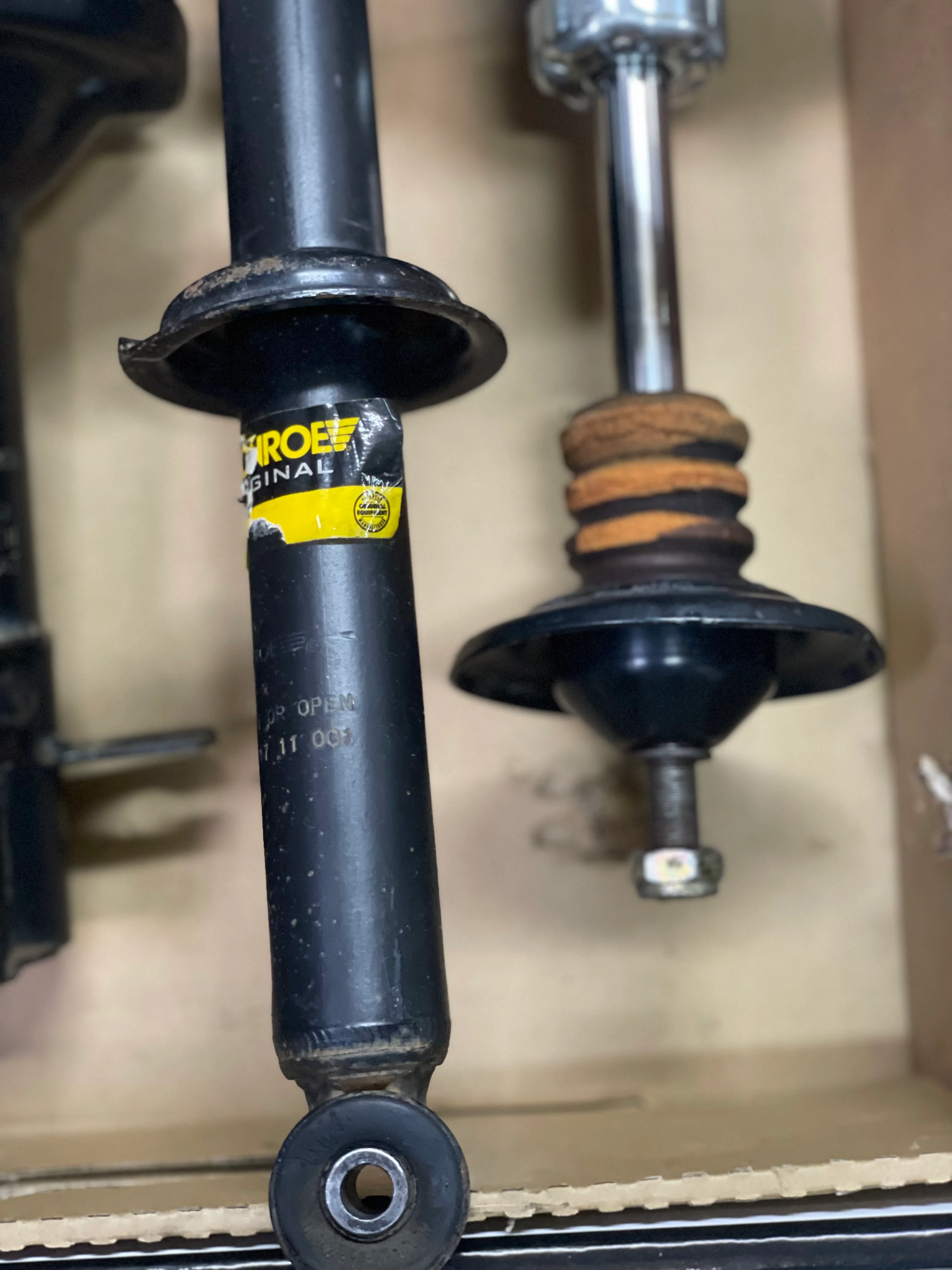 VW MK1 PREOWNED SHOCKS - Image 8