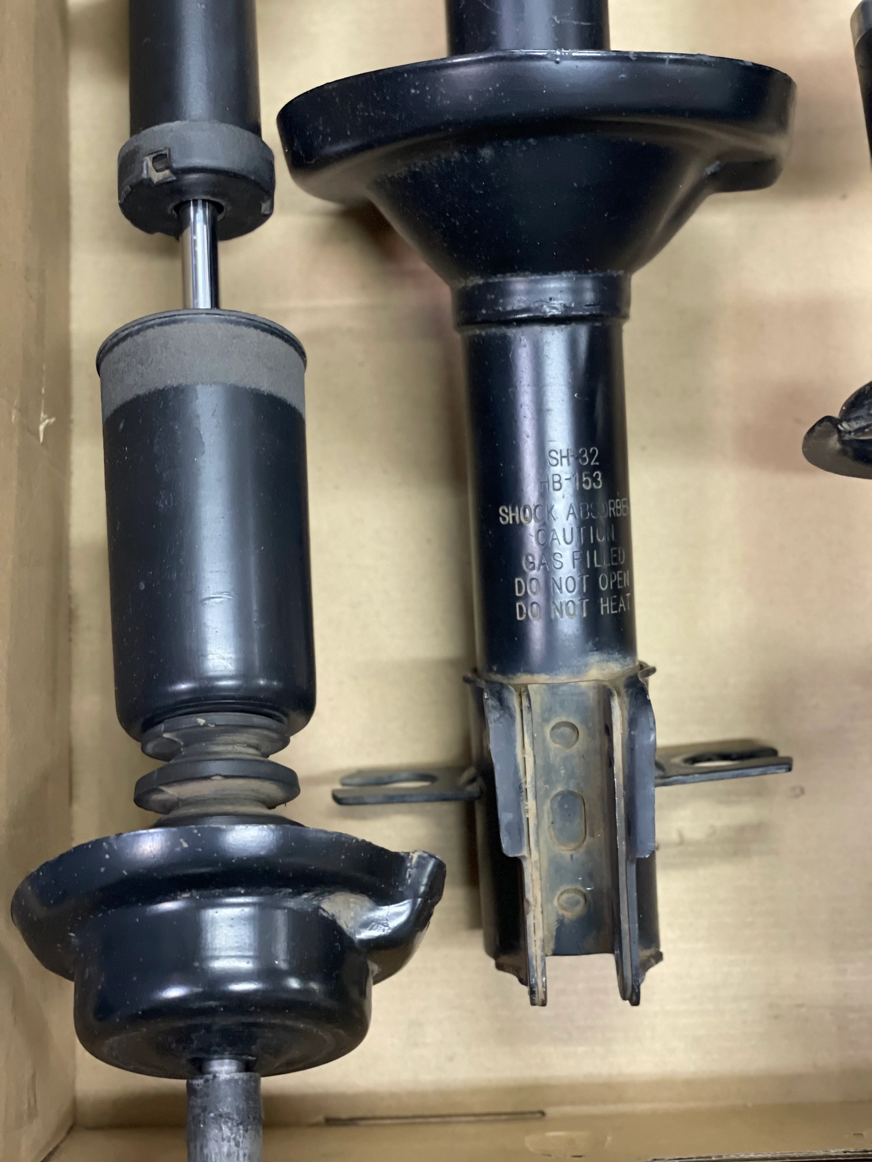 VW MK1 PREOWNED SHOCKS - Image 9