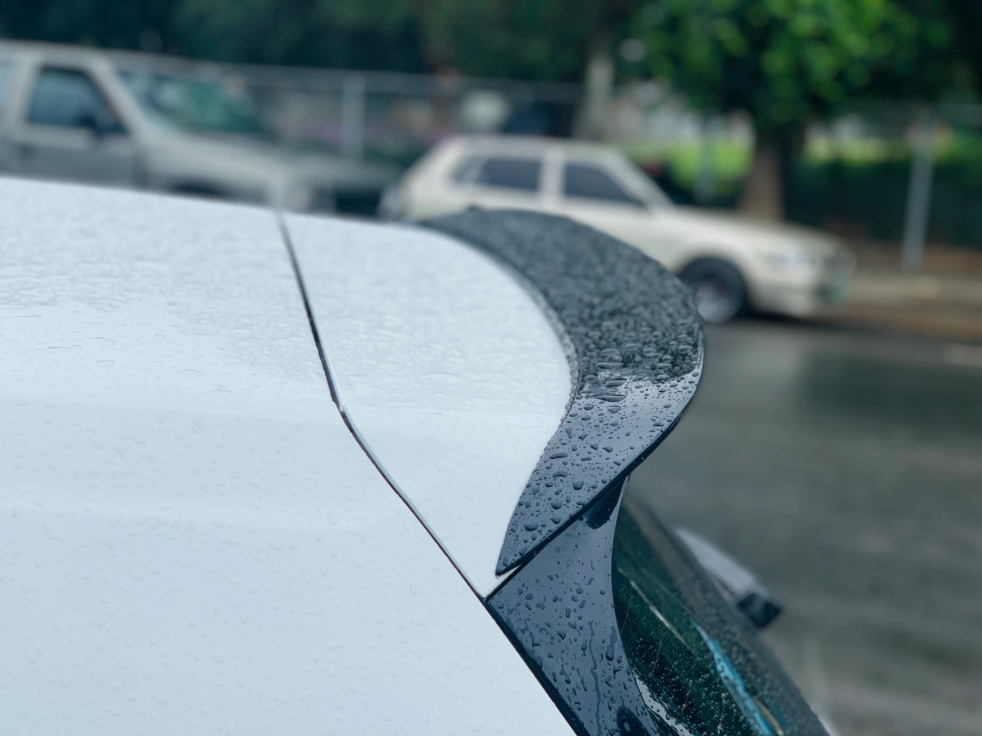 VW GOLF MK7 REVO ROOFSPOILER - Image 9